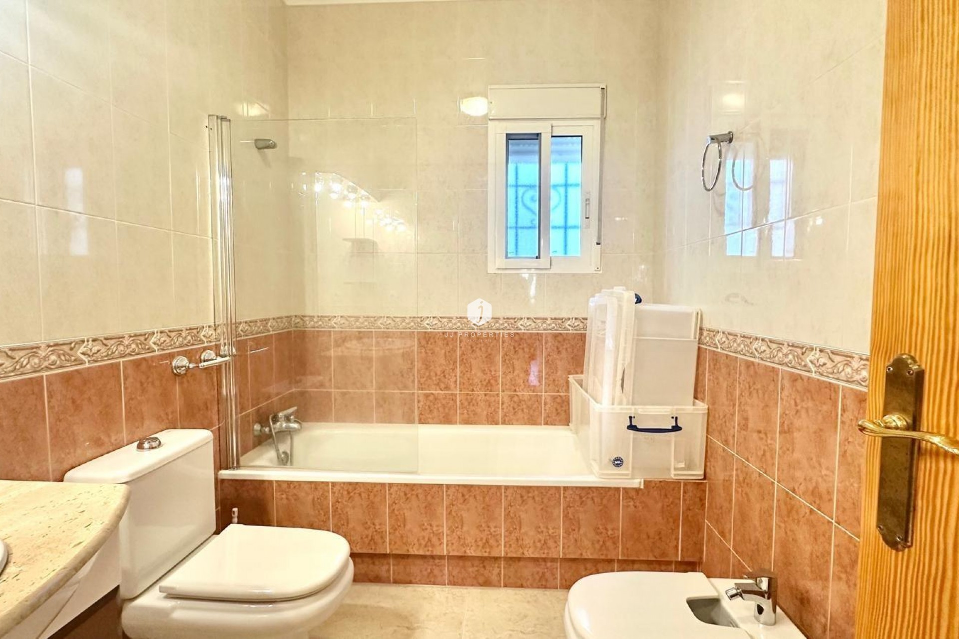 Z drugiej ręki - Villa -
Bigastro - Comunidad Valenciana