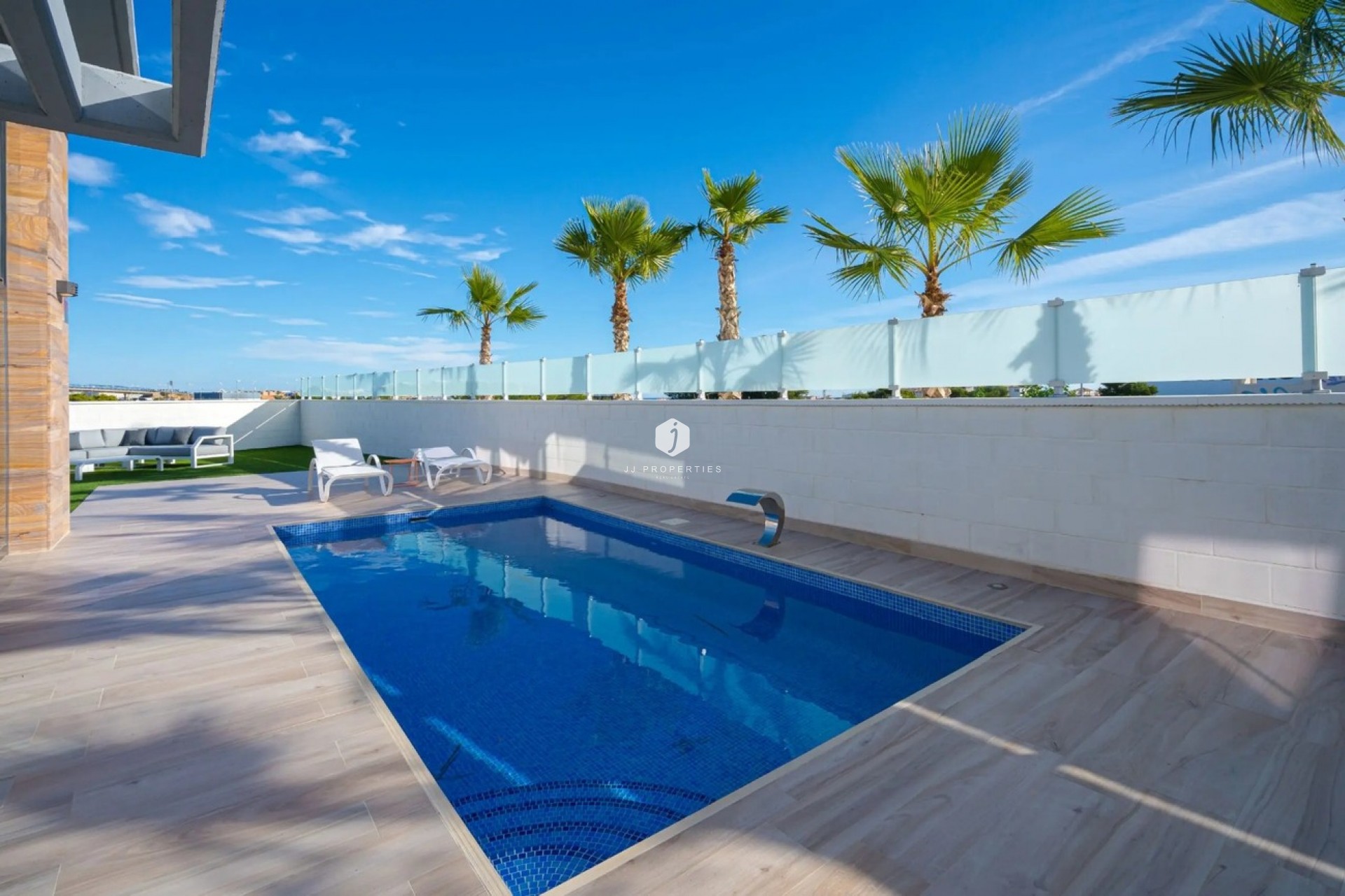 Z drugiej ręki - Villa -
Cabo Roig - Costa Blanca