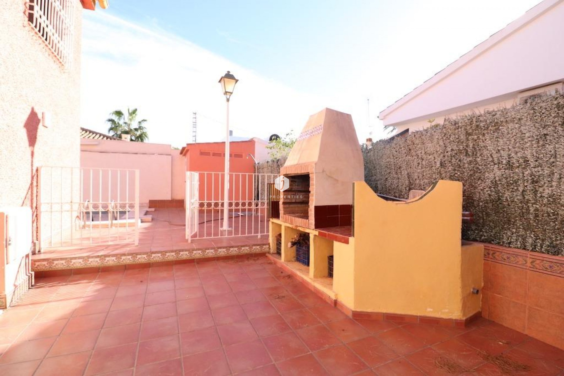 Z drugiej ręki - Villa -
Cabo Roig - Costa Blanca