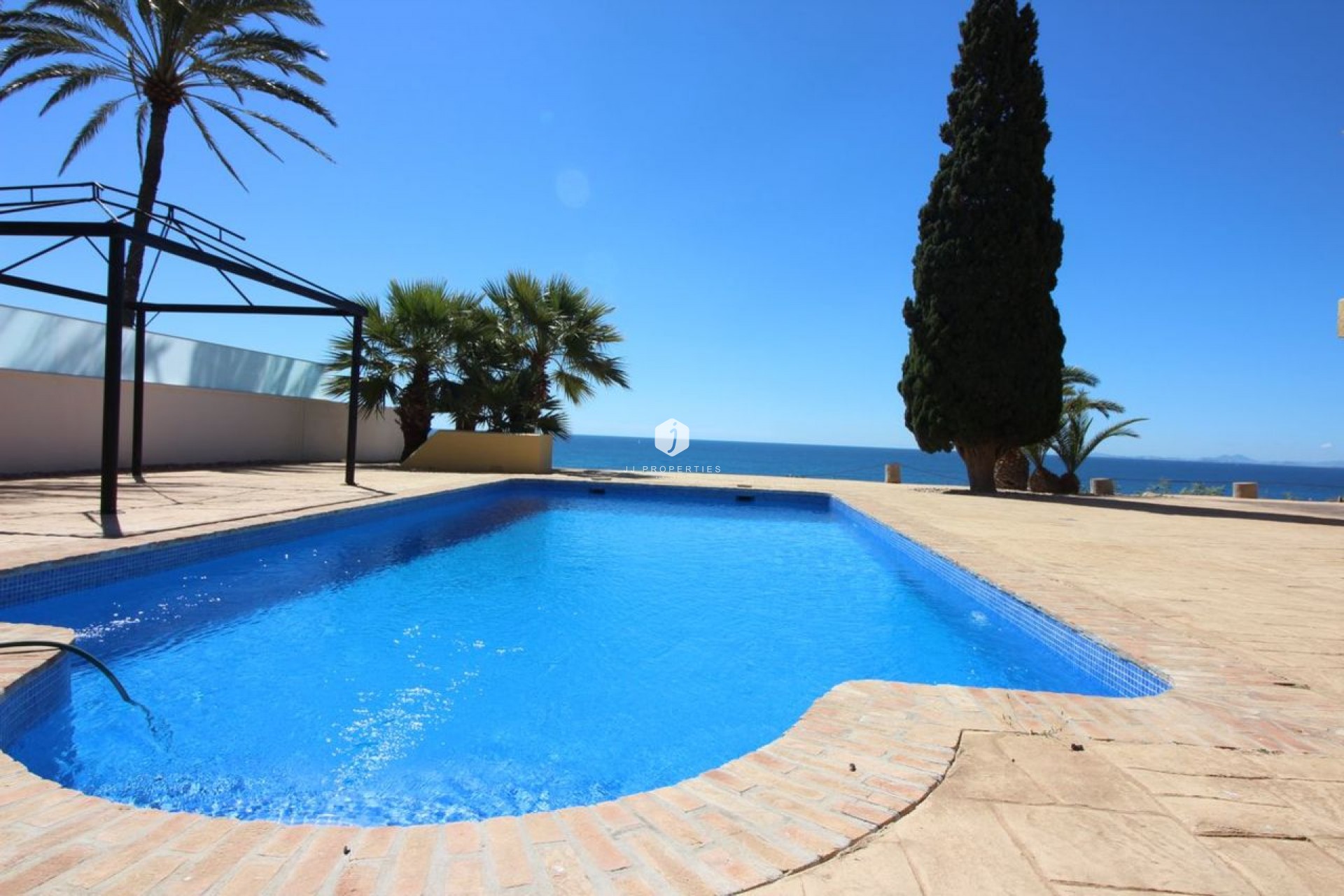 Z drugiej ręki - Villa -
Cabo Roig - Costa Blanca