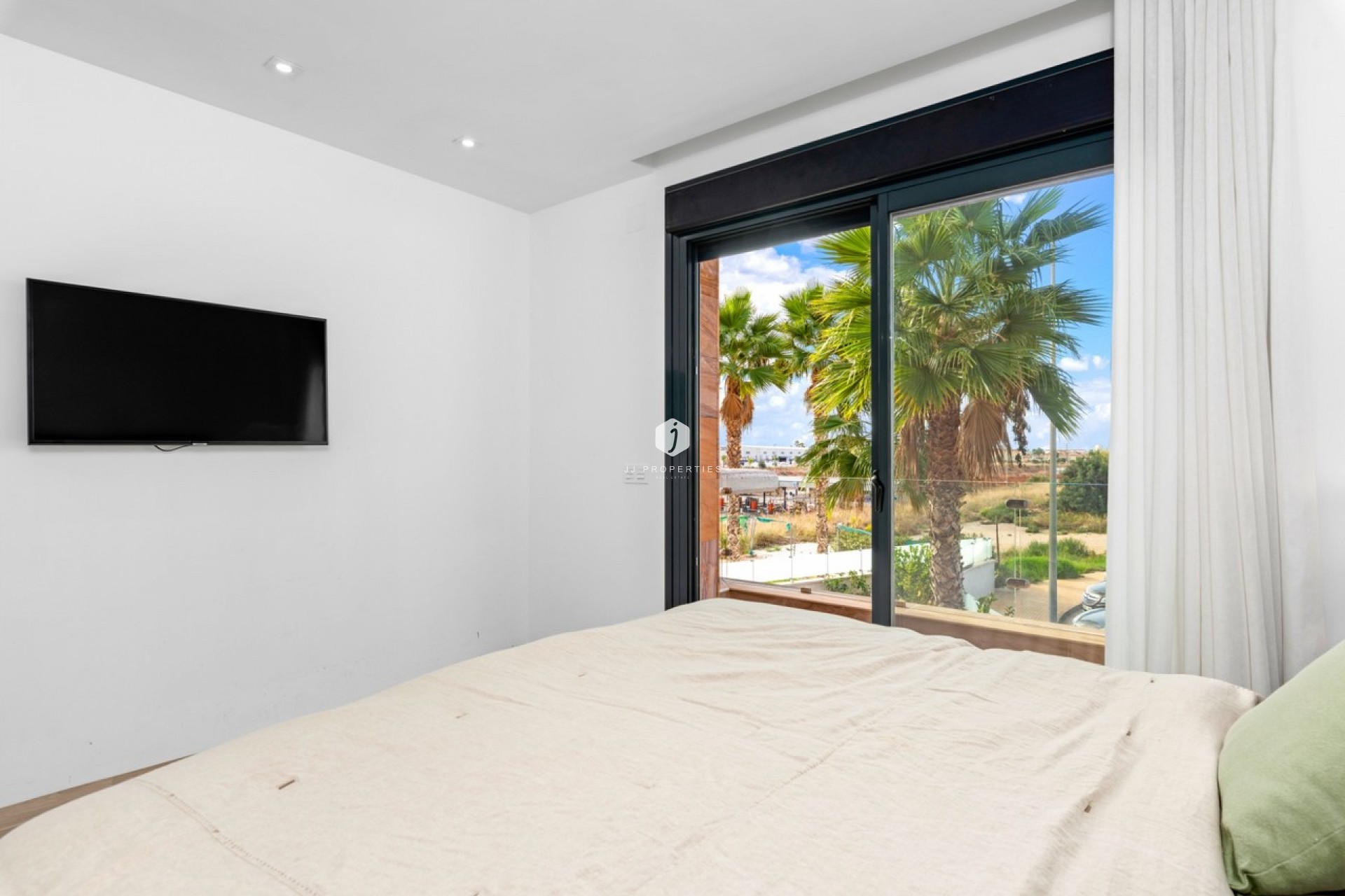 Z drugiej ręki - Villa -
Cabo Roig - Costa Blanca