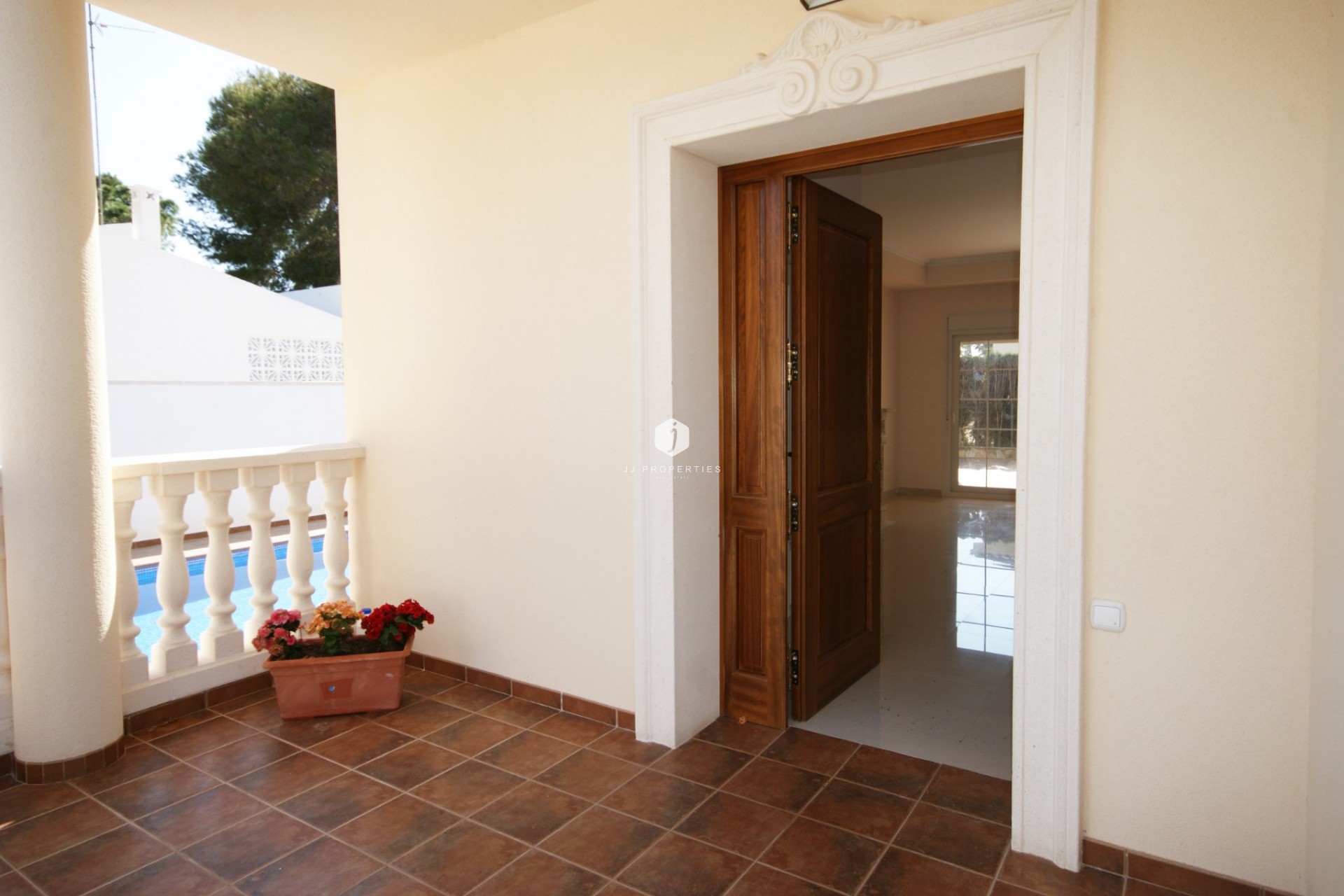 Z drugiej ręki - Villa -
Cabo Roig - Costa Blanca