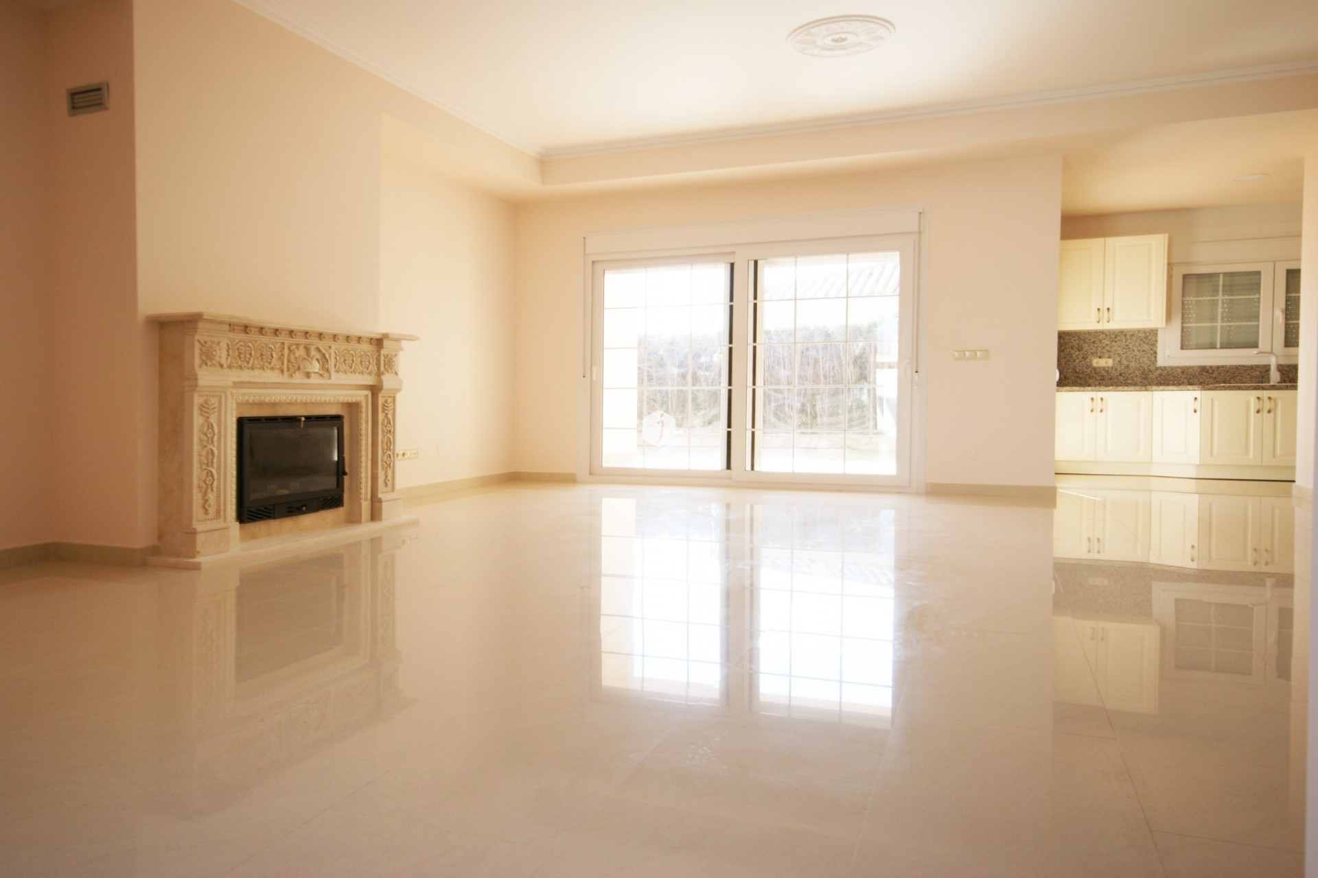 Z drugiej ręki - Villa -
Cabo Roig - Costa Blanca