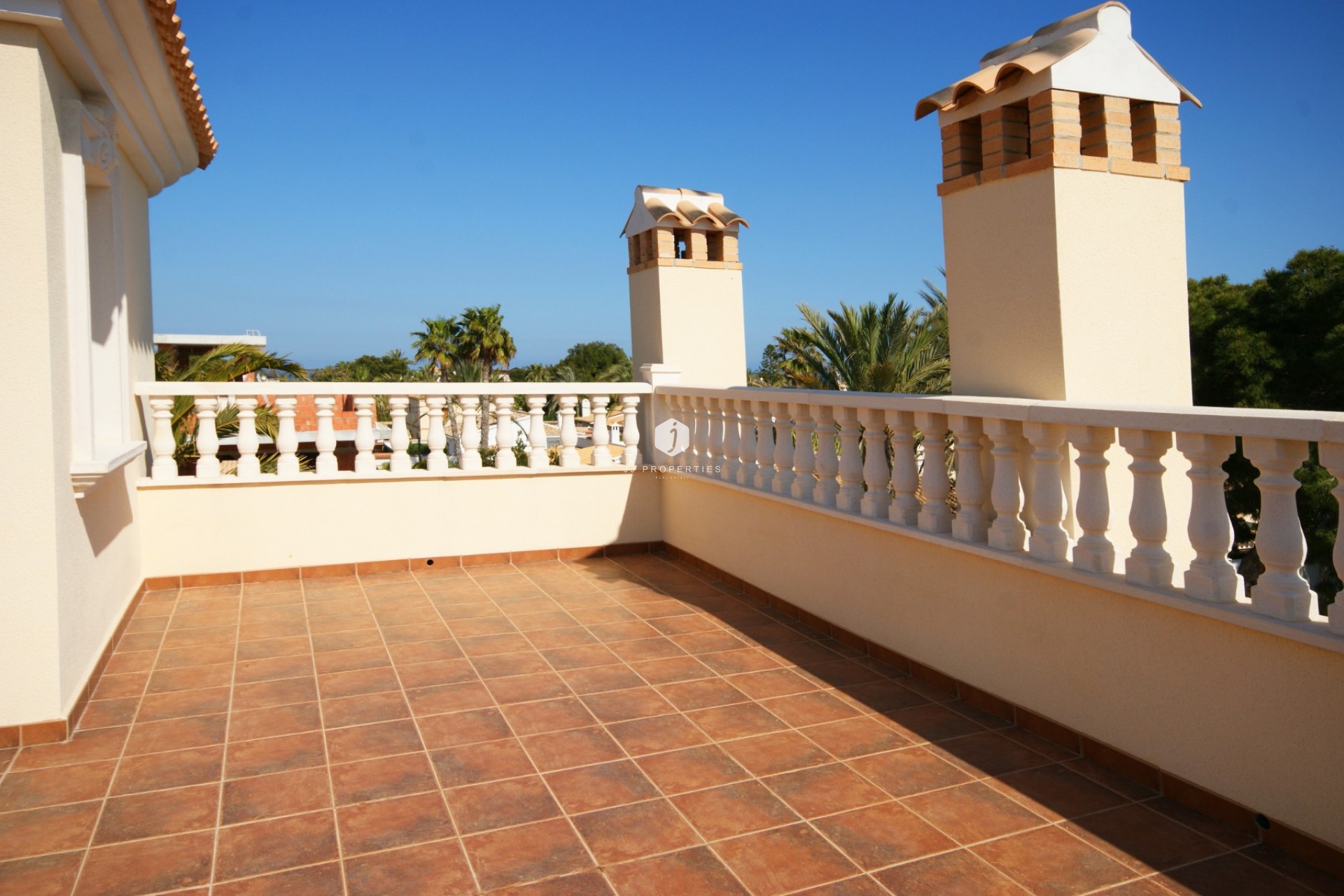 Z drugiej ręki - Villa -
Cabo Roig - Costa Blanca