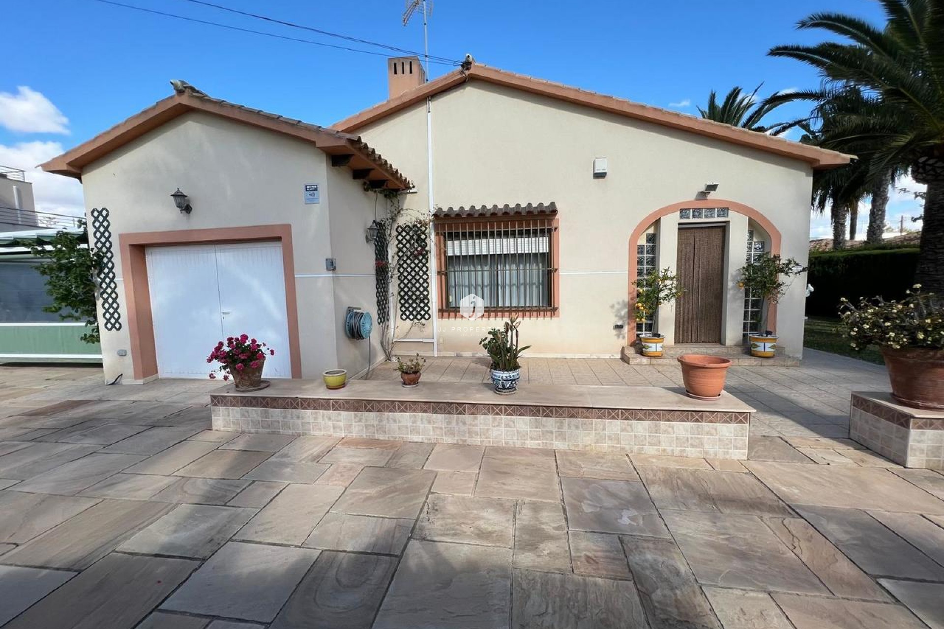 Z drugiej ręki - Villa -
Cabo Roig - Costa Blanca