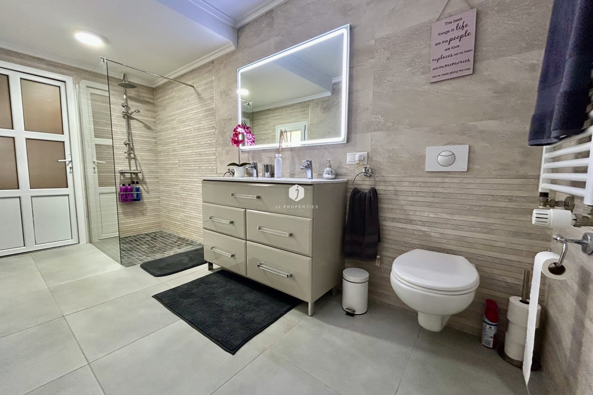 Z drugiej ręki - Villa -
Cabo Roig - Costa Blanca