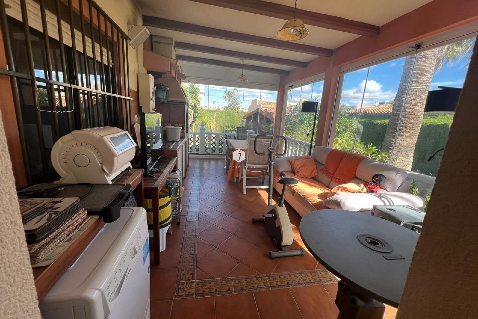 Z drugiej ręki - Villa -
Cabo Roig - Costa Blanca