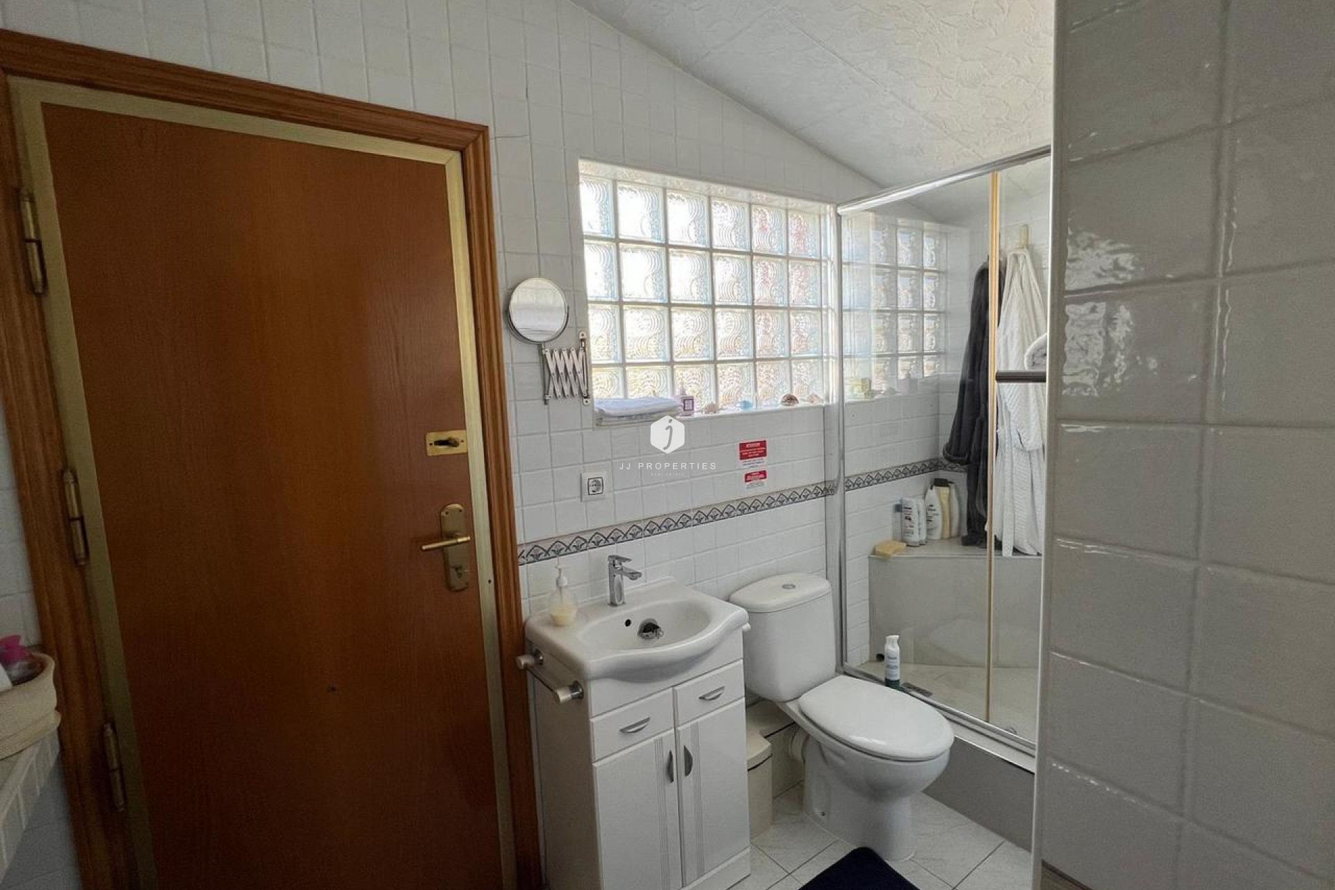 Z drugiej ręki - Villa -
Cabo Roig - Costa Blanca