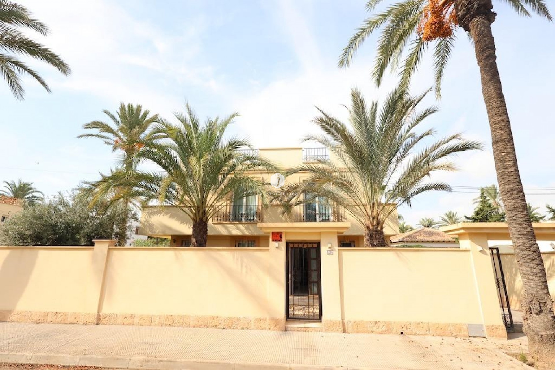 Z drugiej ręki - Villa -
Cabo Roig - Costa Blanca