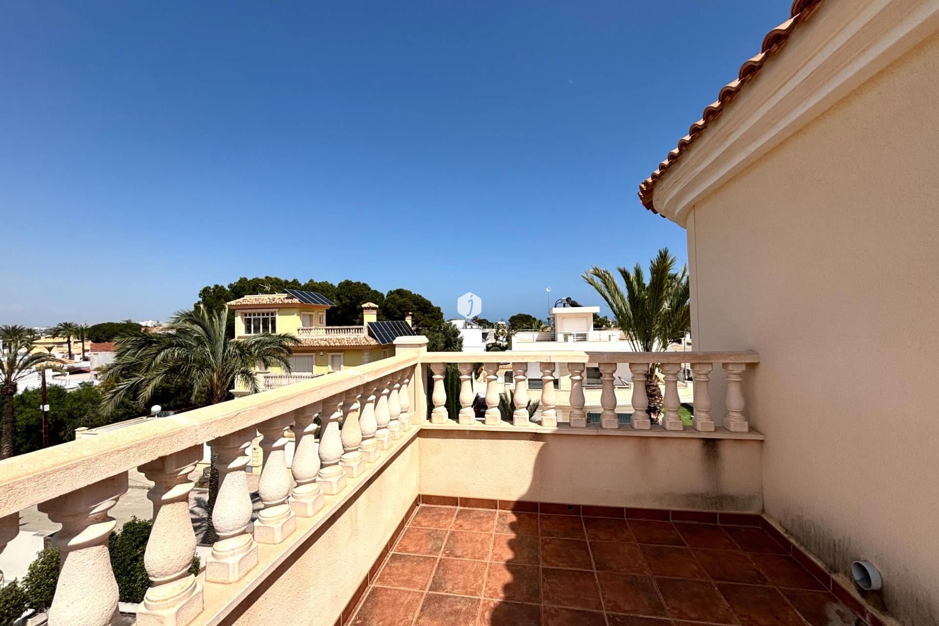 Z drugiej ręki - Villa -
Cabo Roig - Costa Blanca