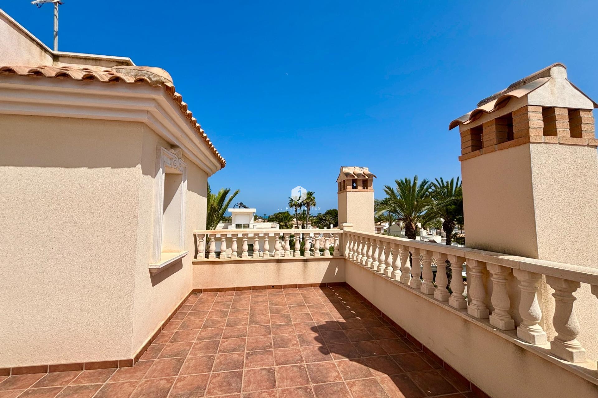 Z drugiej ręki - Villa -
Cabo Roig - Costa Blanca