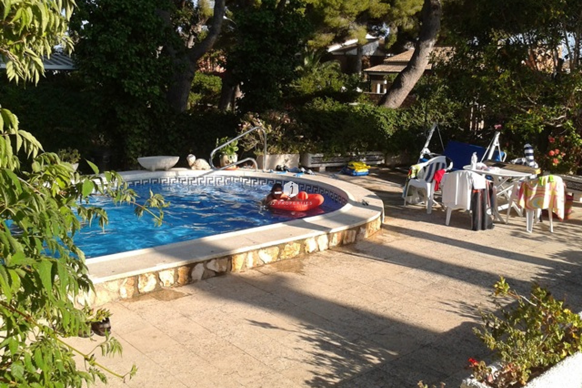 Z drugiej ręki - Villa -
Campoamor - Costa Blanca