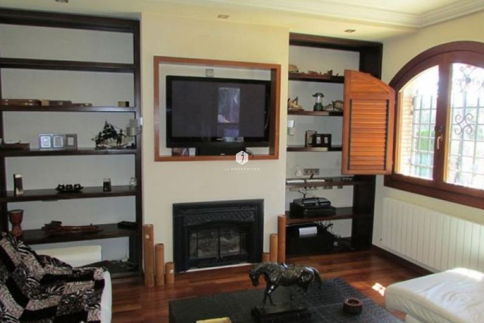 Z drugiej ręki - Villa -
Campoamor - Costa Blanca