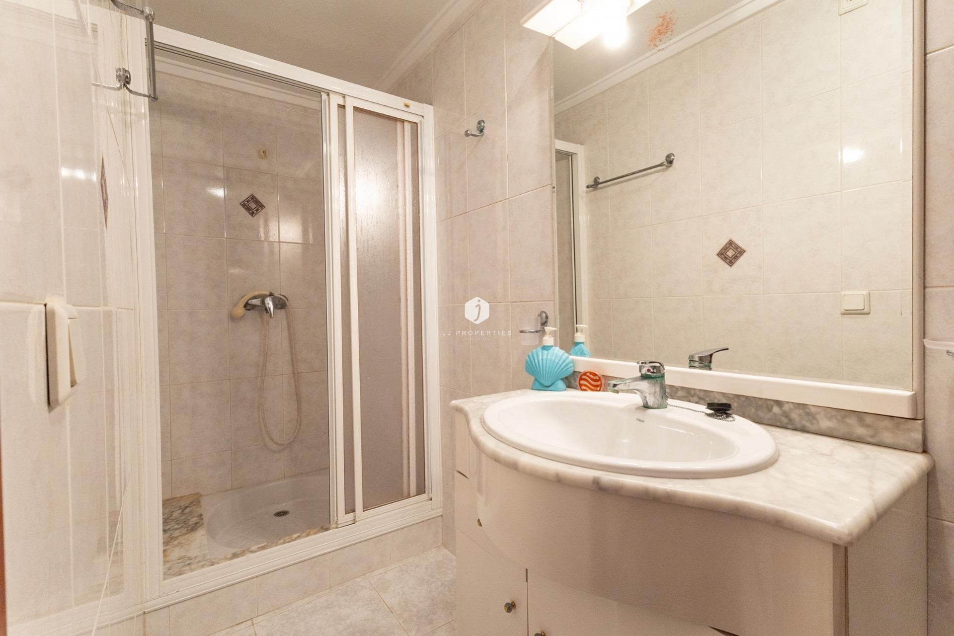 Z drugiej ręki - Villa -
Ciudad Quesada - Ciudad Quesada - Doña Pepa