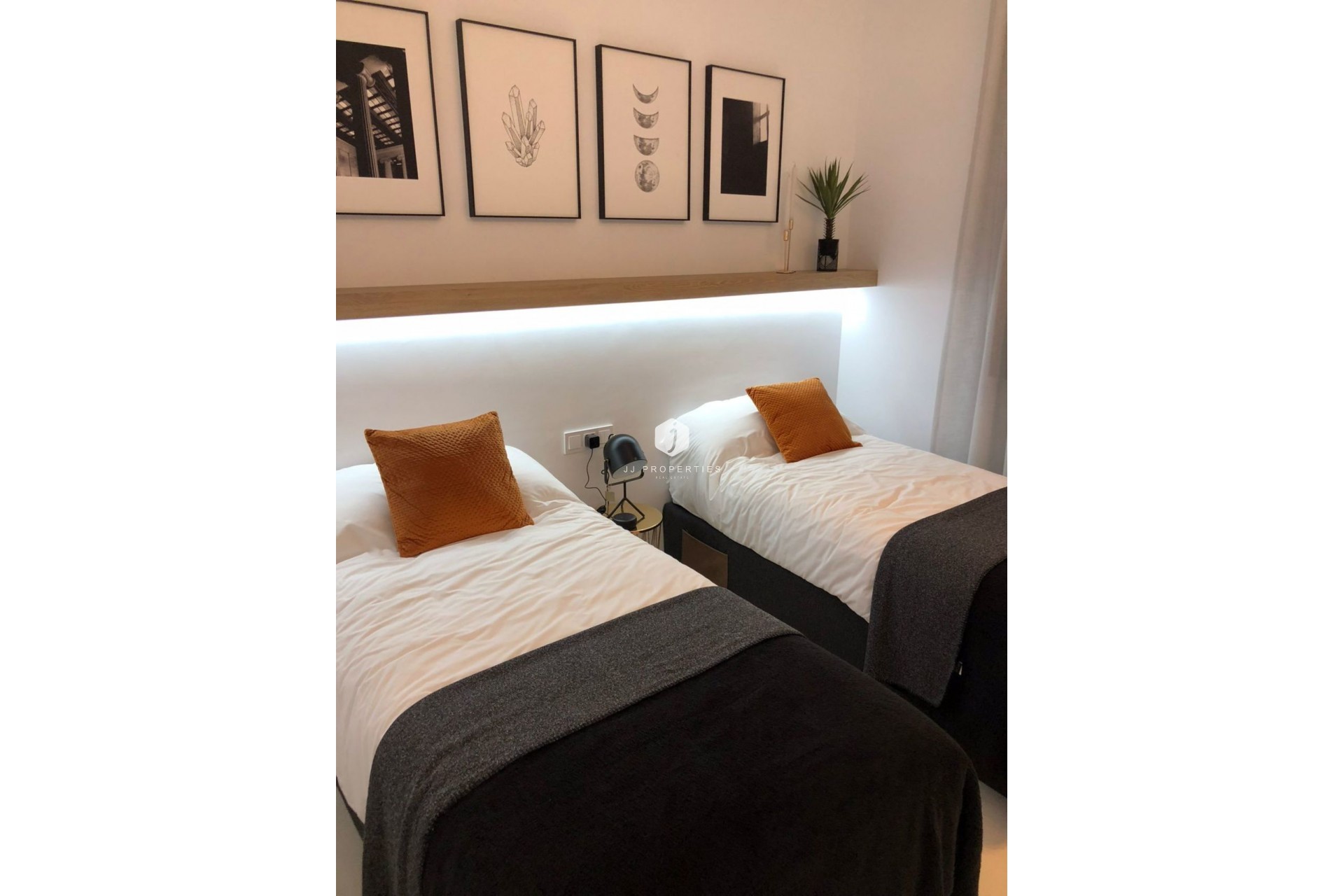 Z drugiej ręki - Villa -
Ciudad Quesada - Costa Blanca