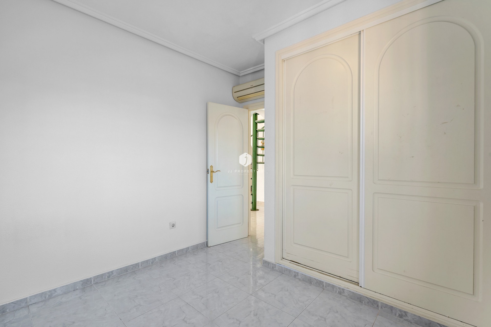 Z drugiej ręki - Villa -
Ciudad Quesada - Costa Blanca