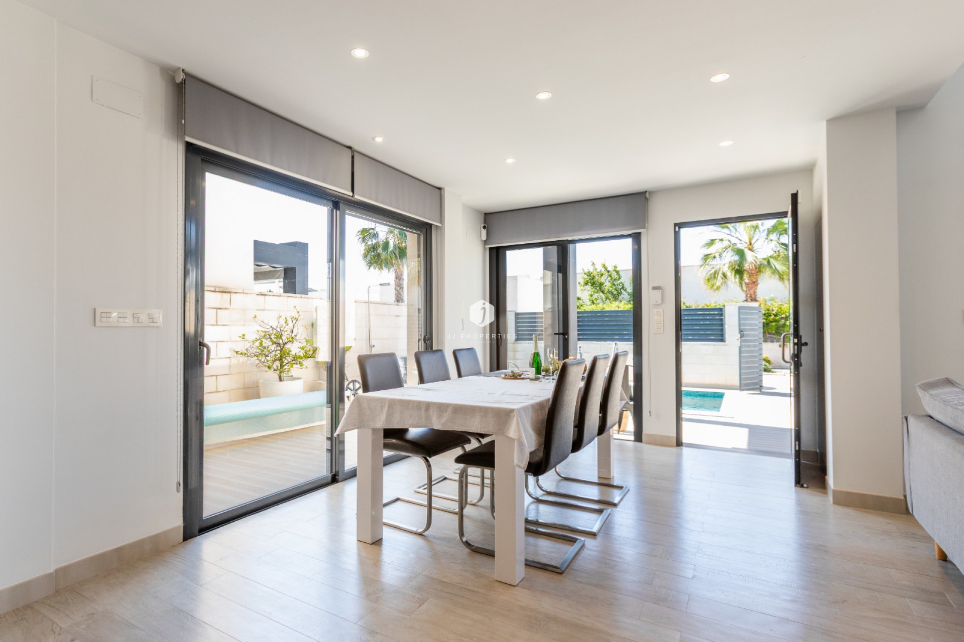 Z drugiej ręki - Villa -
Ciudad Quesada - Costa Blanca