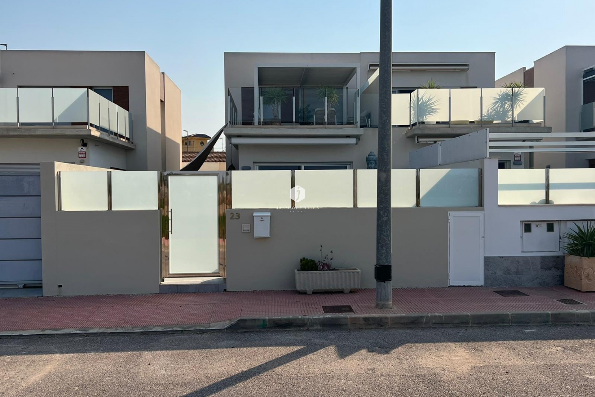 Z drugiej ręki - Villa -
Daya Vieja - Costa Blanca