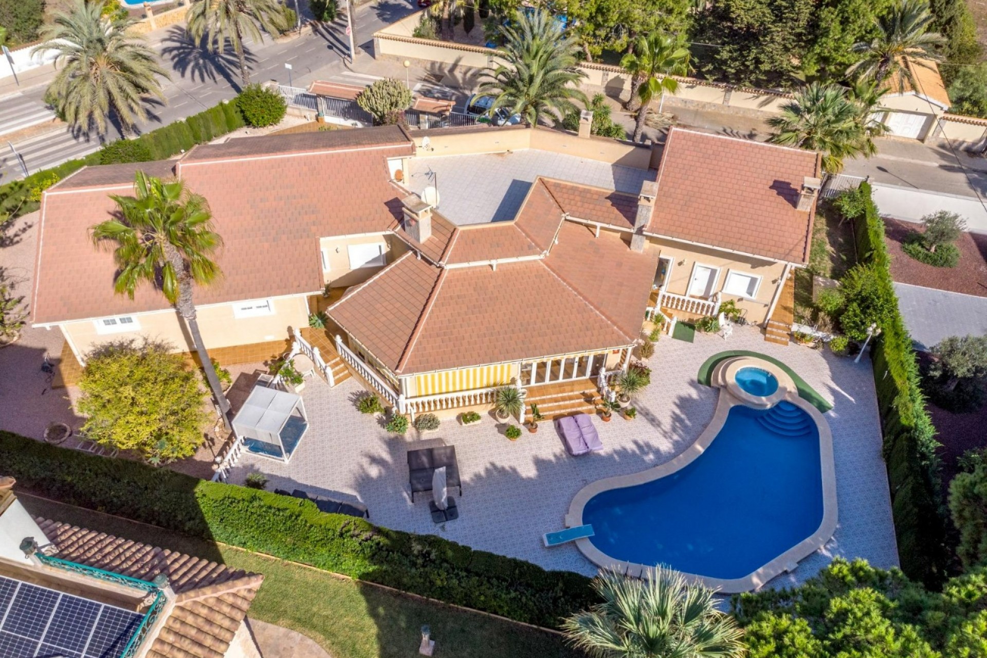 Z drugiej ręki - Villa de Lujo -
Orihuela Costa - Cabo Roig