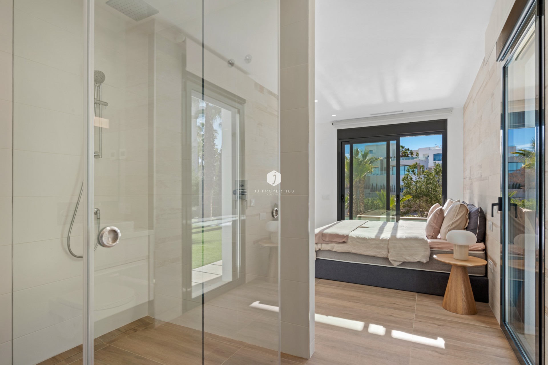 Z drugiej ręki - Villa -
Dehesa de Campoamor - Costa Blanca