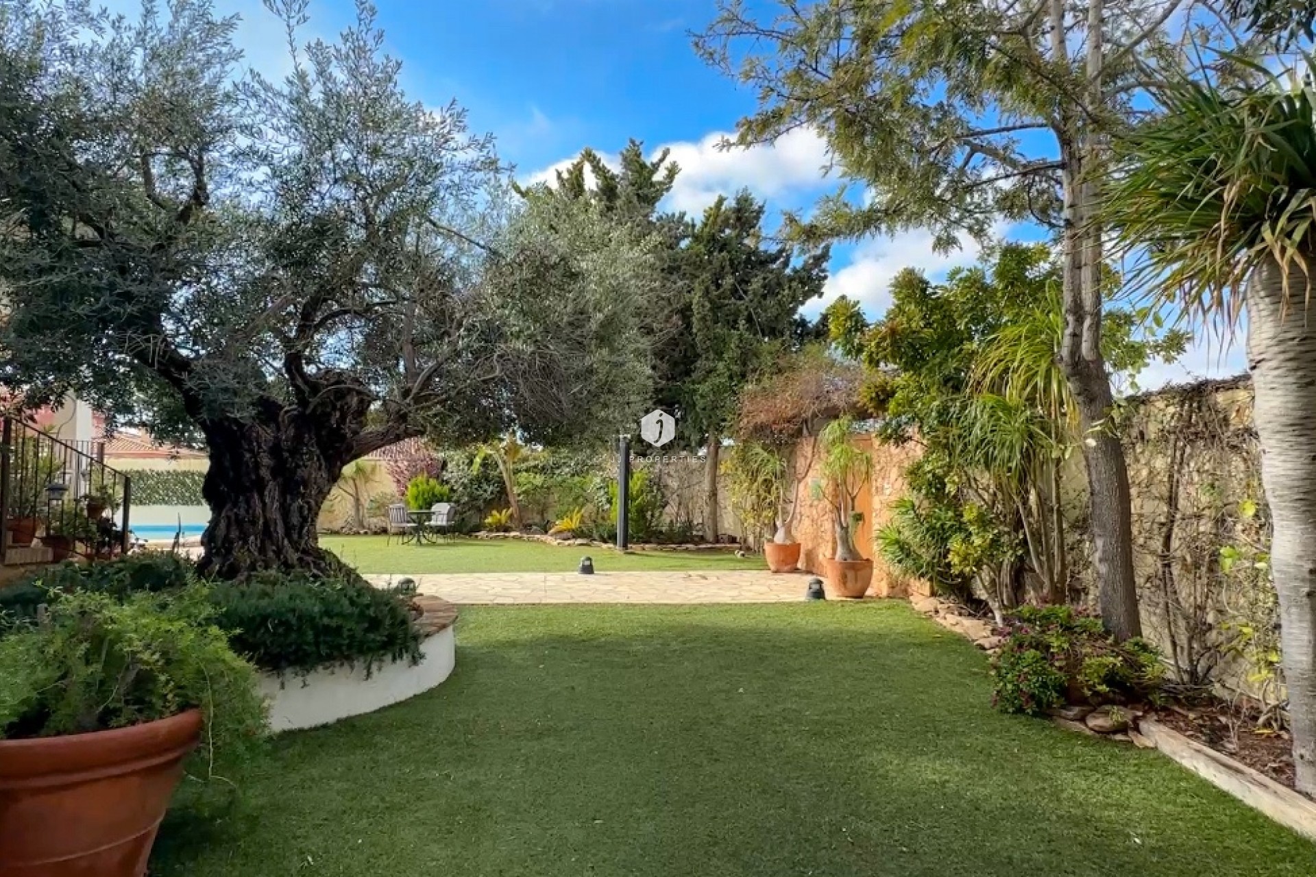 Z drugiej ręki - Villa -
Dehesa de Campoamor - Costa Blanca