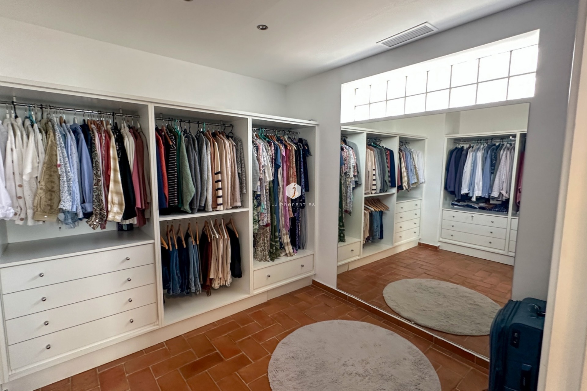 Z drugiej ręki - Villa -
Dehesa de Campoamor - Costa Blanca