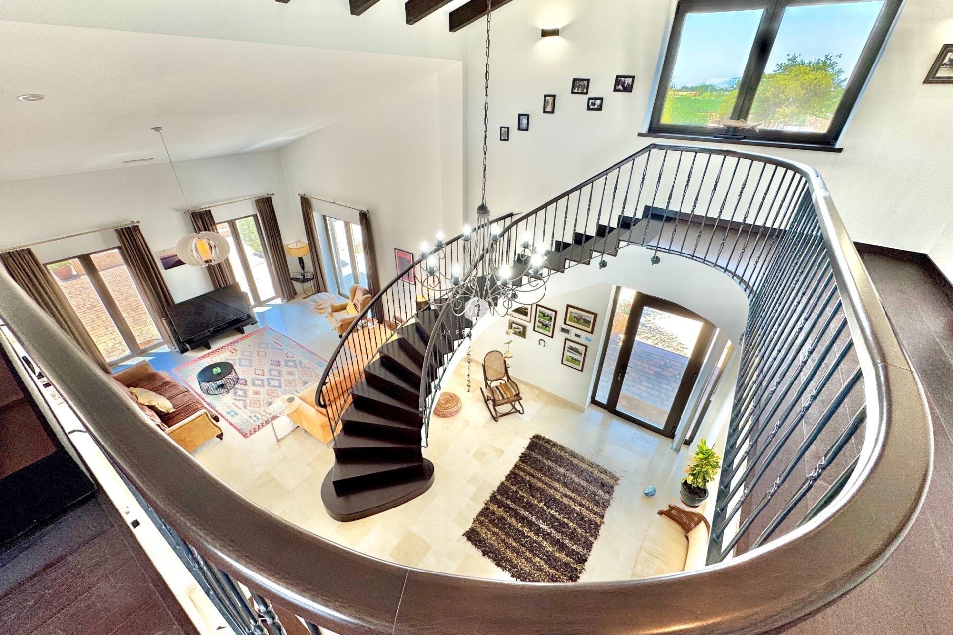 Z drugiej ręki - Villa -
Dolores - Comunidad Valenciana