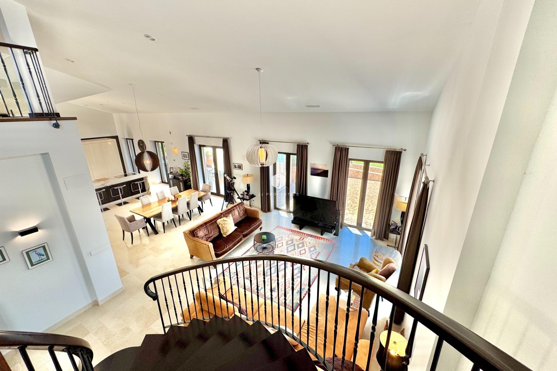 Z drugiej ręki - Villa -
Dolores - Comunidad Valenciana