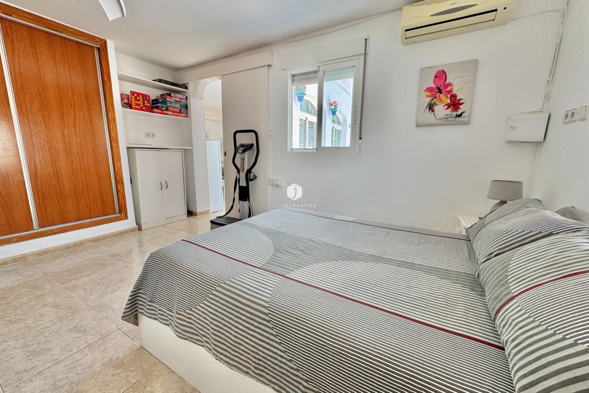 Z drugiej ręki - Villa -
Dolores - Comunidad Valenciana