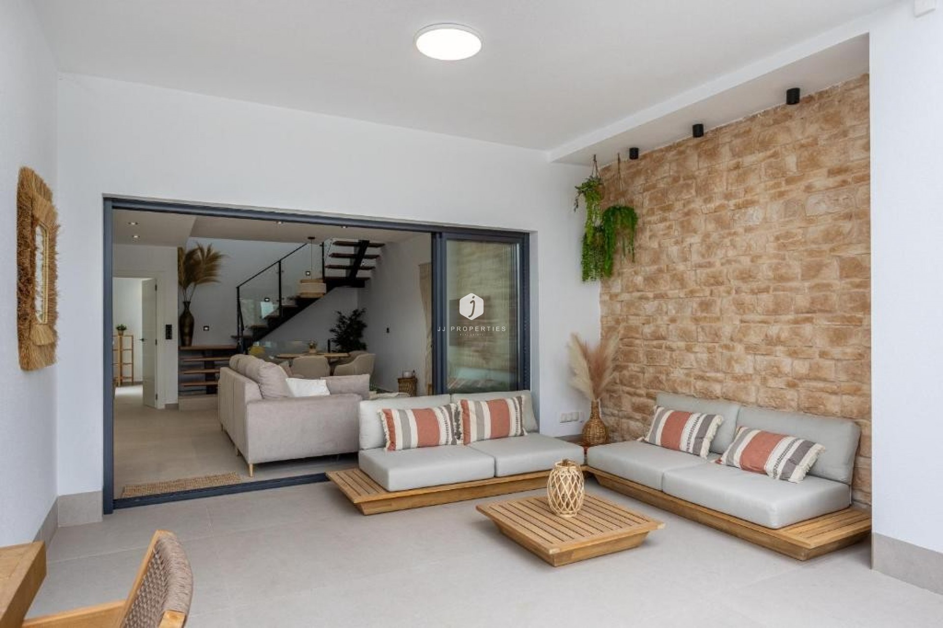 Z drugiej ręki - Villa -
Dolores - Costa Blanca