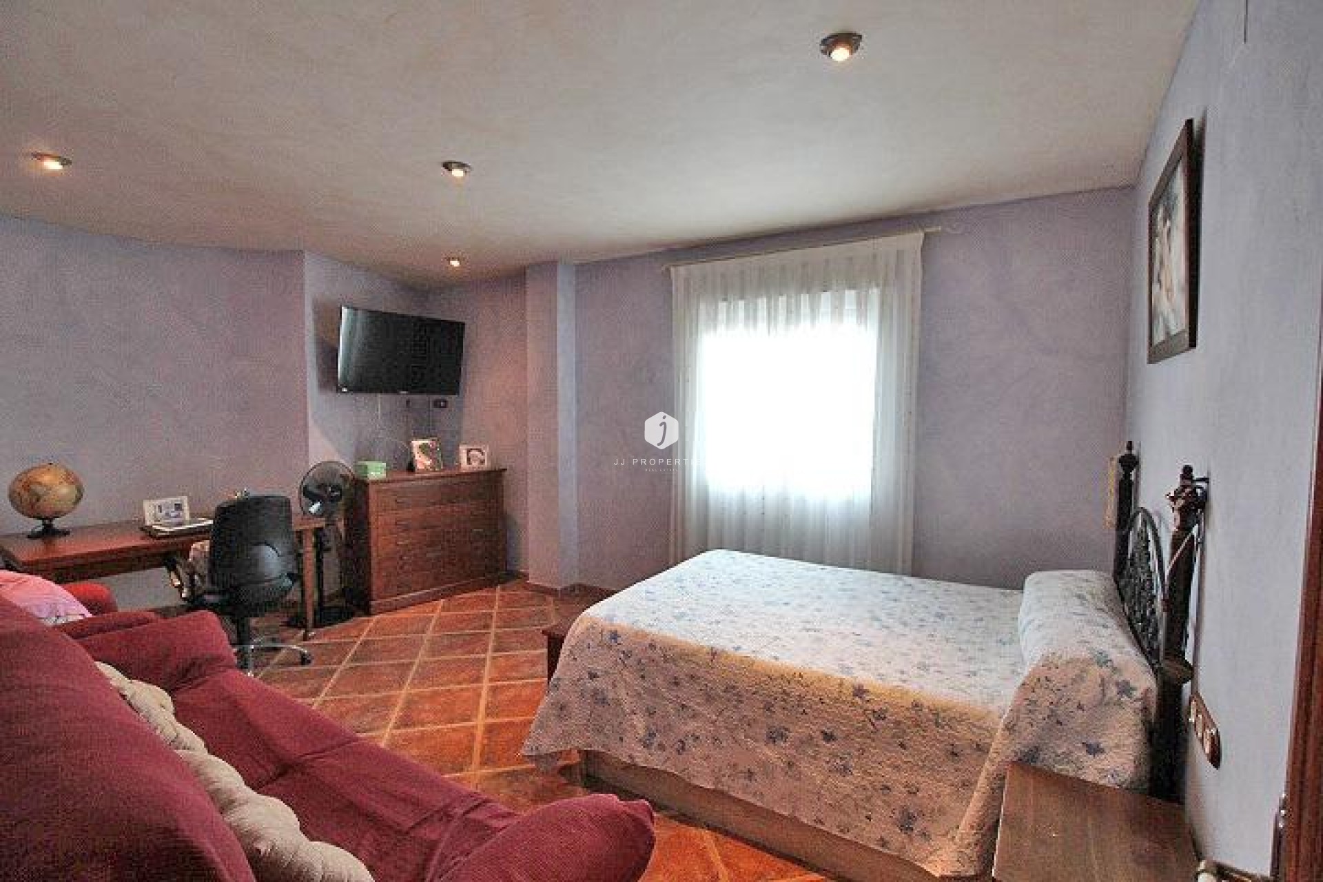 Z drugiej ręki - Villa -
Formentera del Segura - C- Cooperativa