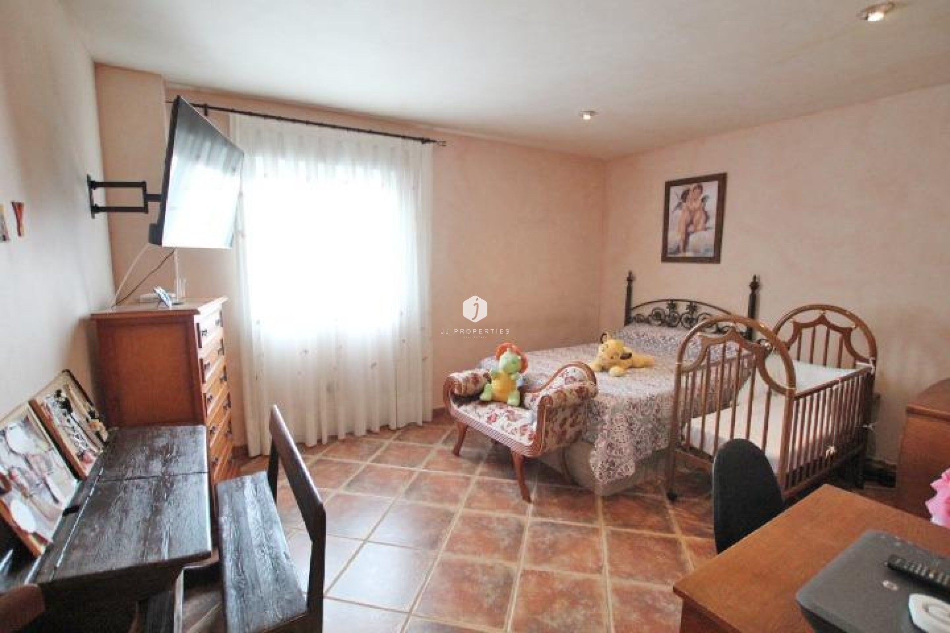 Z drugiej ręki - Villa -
Formentera del Segura - C- Cooperativa