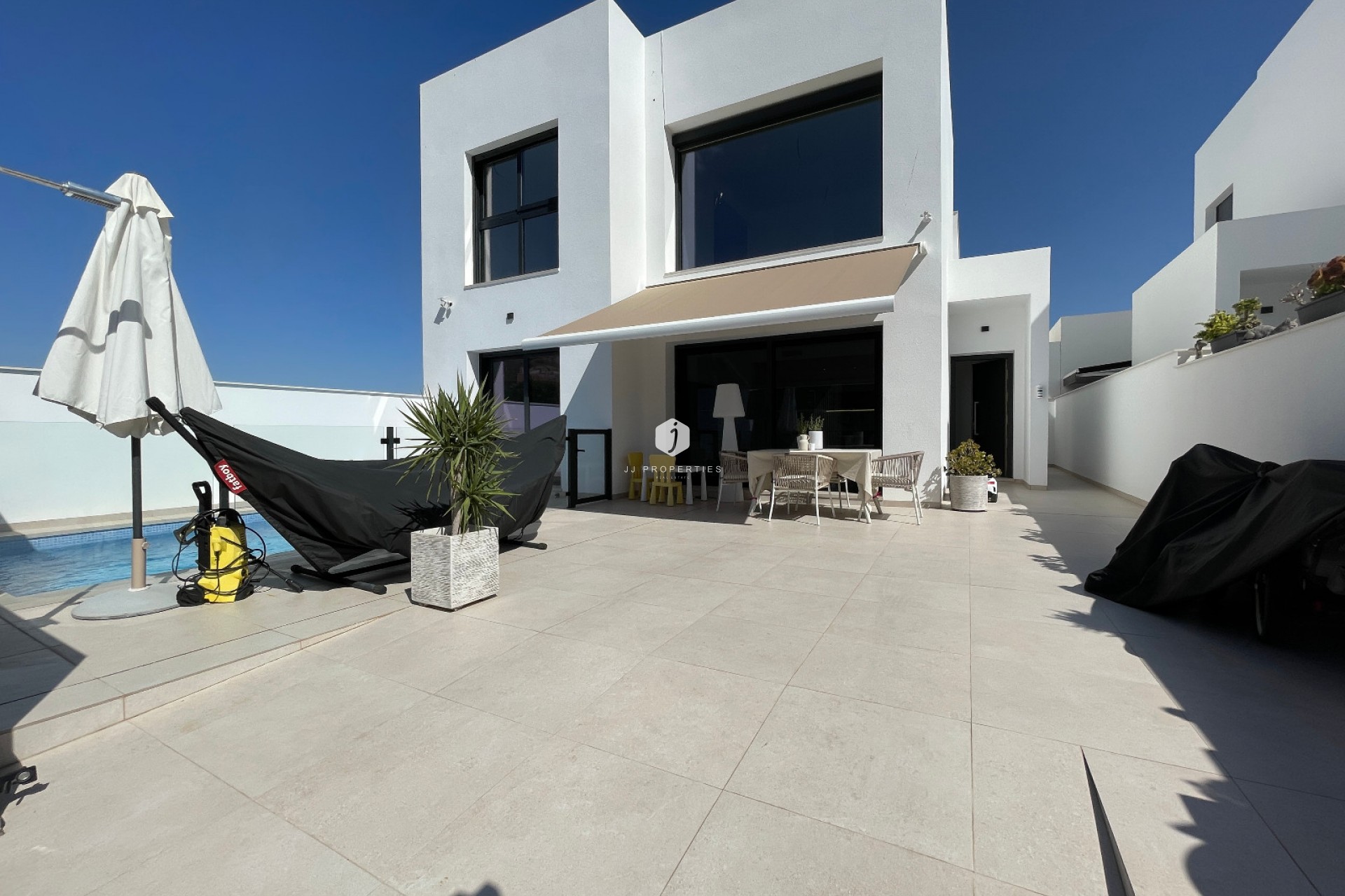 Z drugiej ręki - Villa -
Formentera del Segura - Costa Blanca