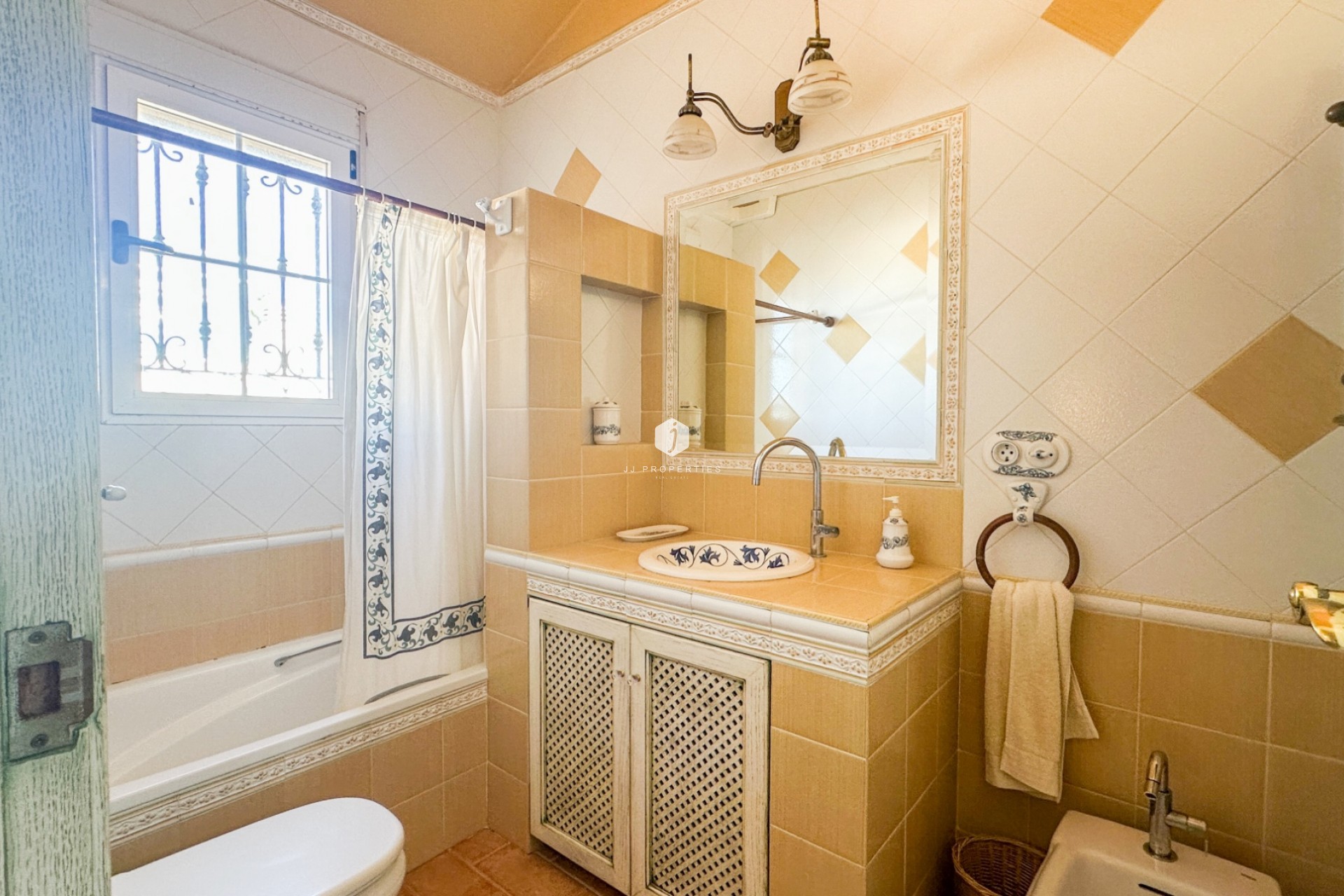 Z drugiej ręki - Villa -
La Mata - Costa Blanca