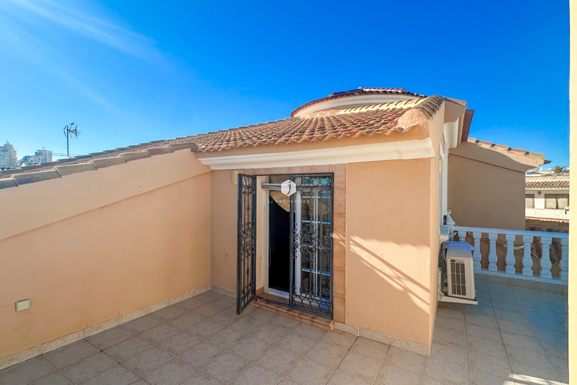 Z drugiej ręki - Villa -
La Mata - Costa Blanca