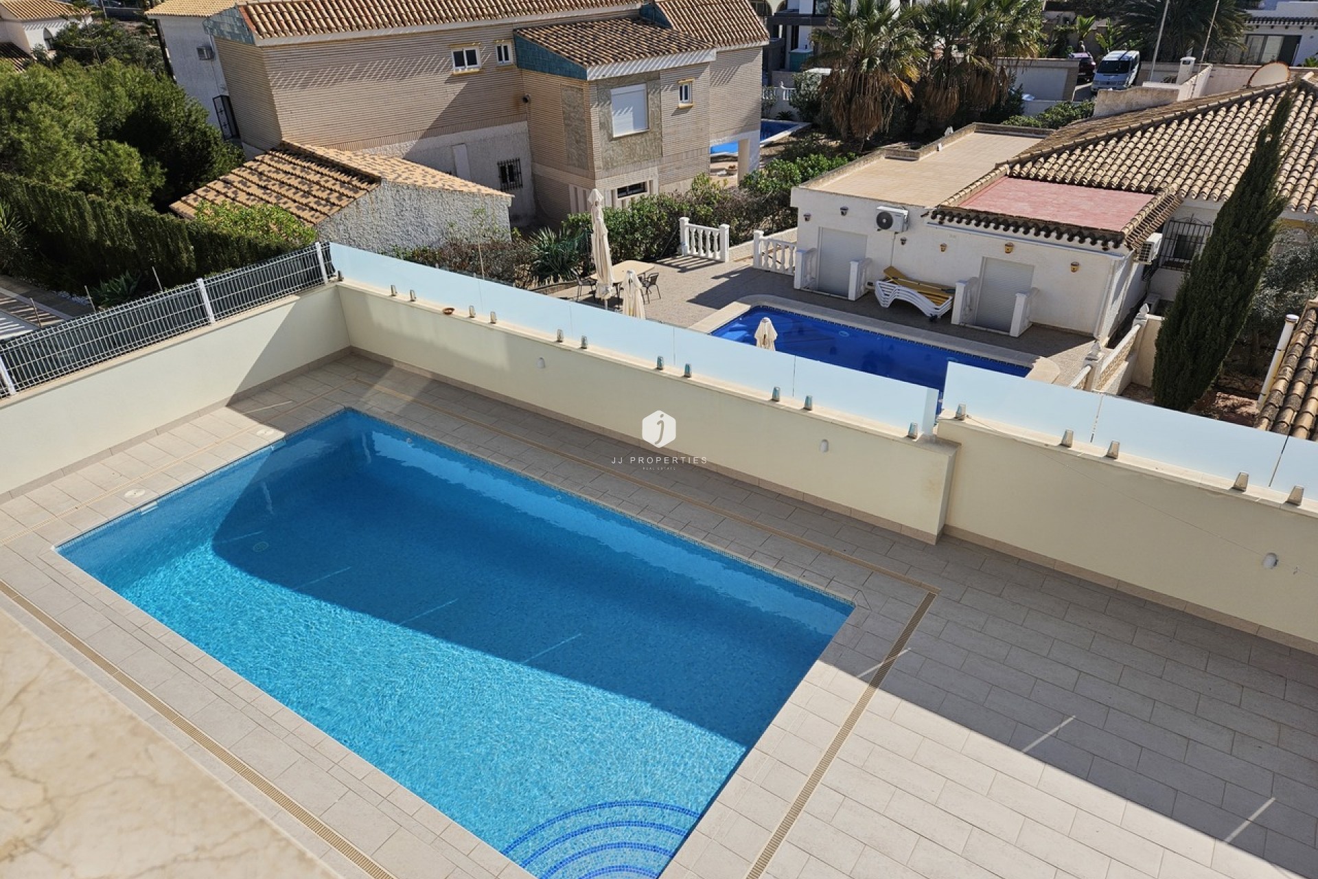 Z drugiej ręki - Villa -
La Zenia - Costa Blanca