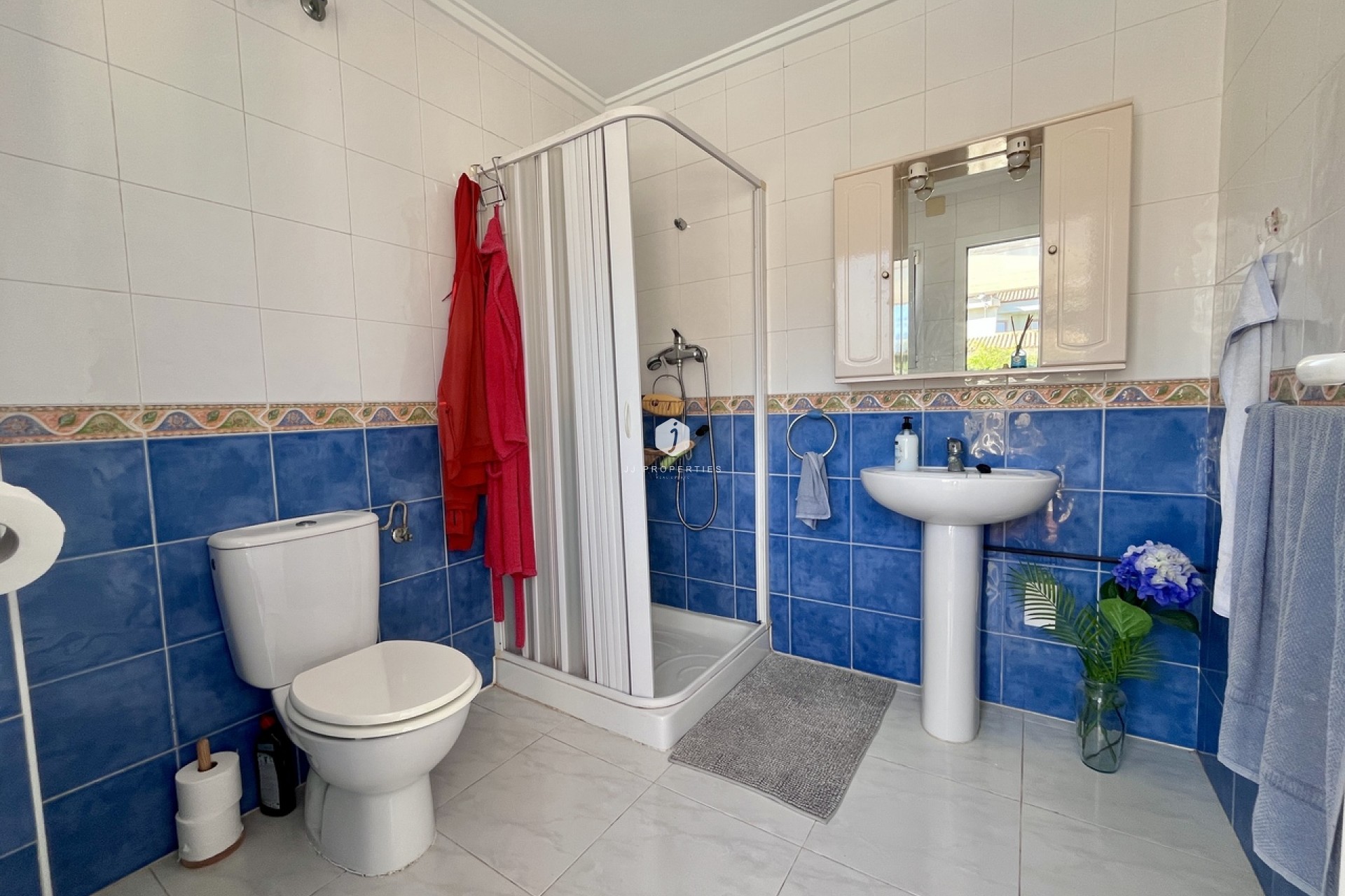 Z drugiej ręki - Villa -
La Zenia - Costa Blanca