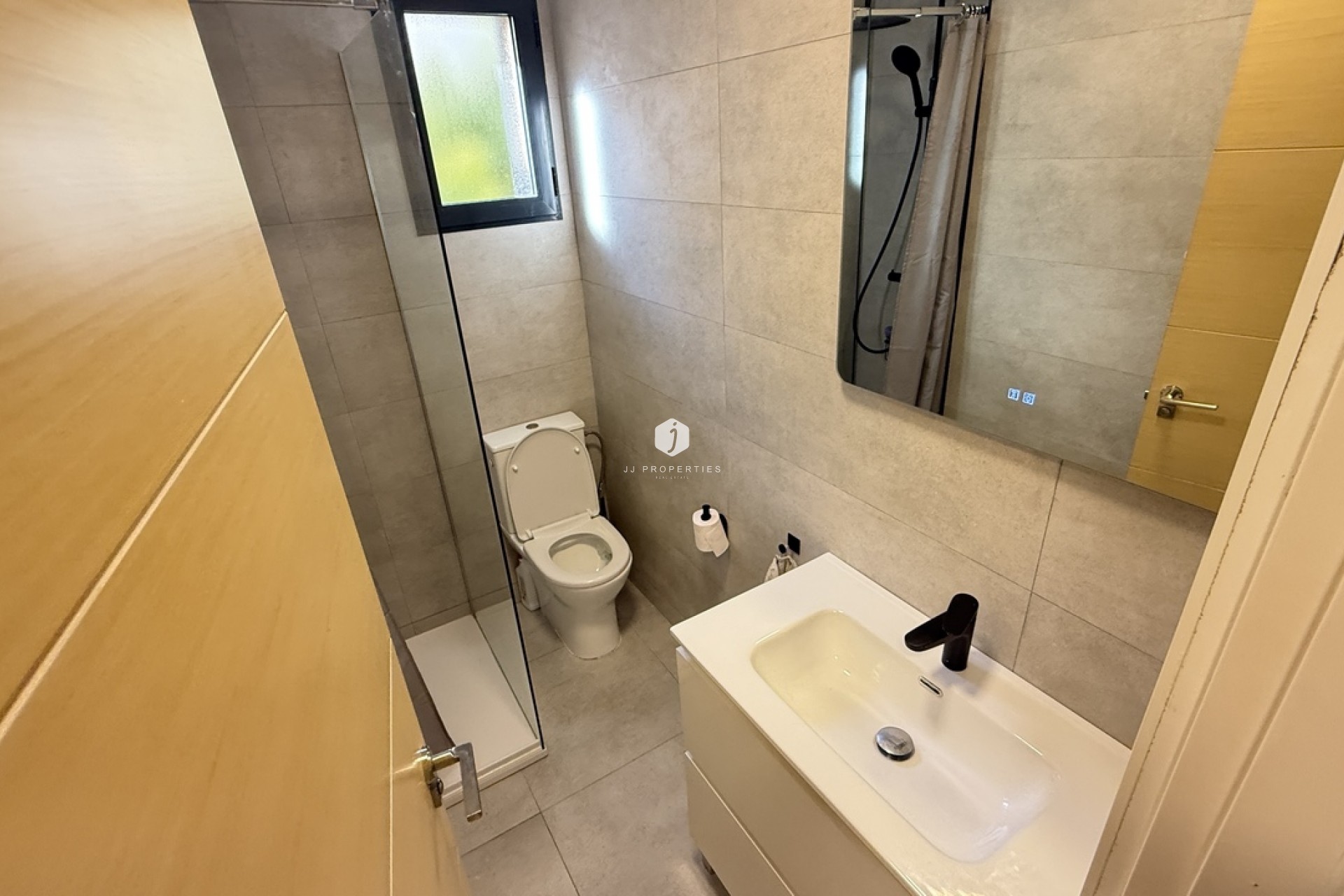 Z drugiej ręki - Villa -
La Zenia - Costa Blanca