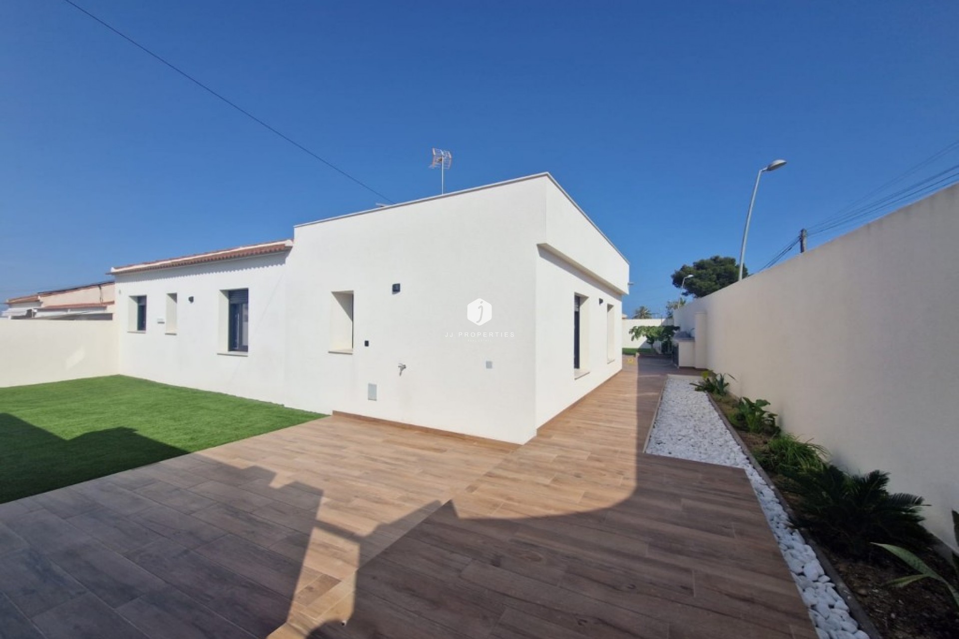 Z drugiej ręki - Villa -
Los Balcones - Costa Blanca