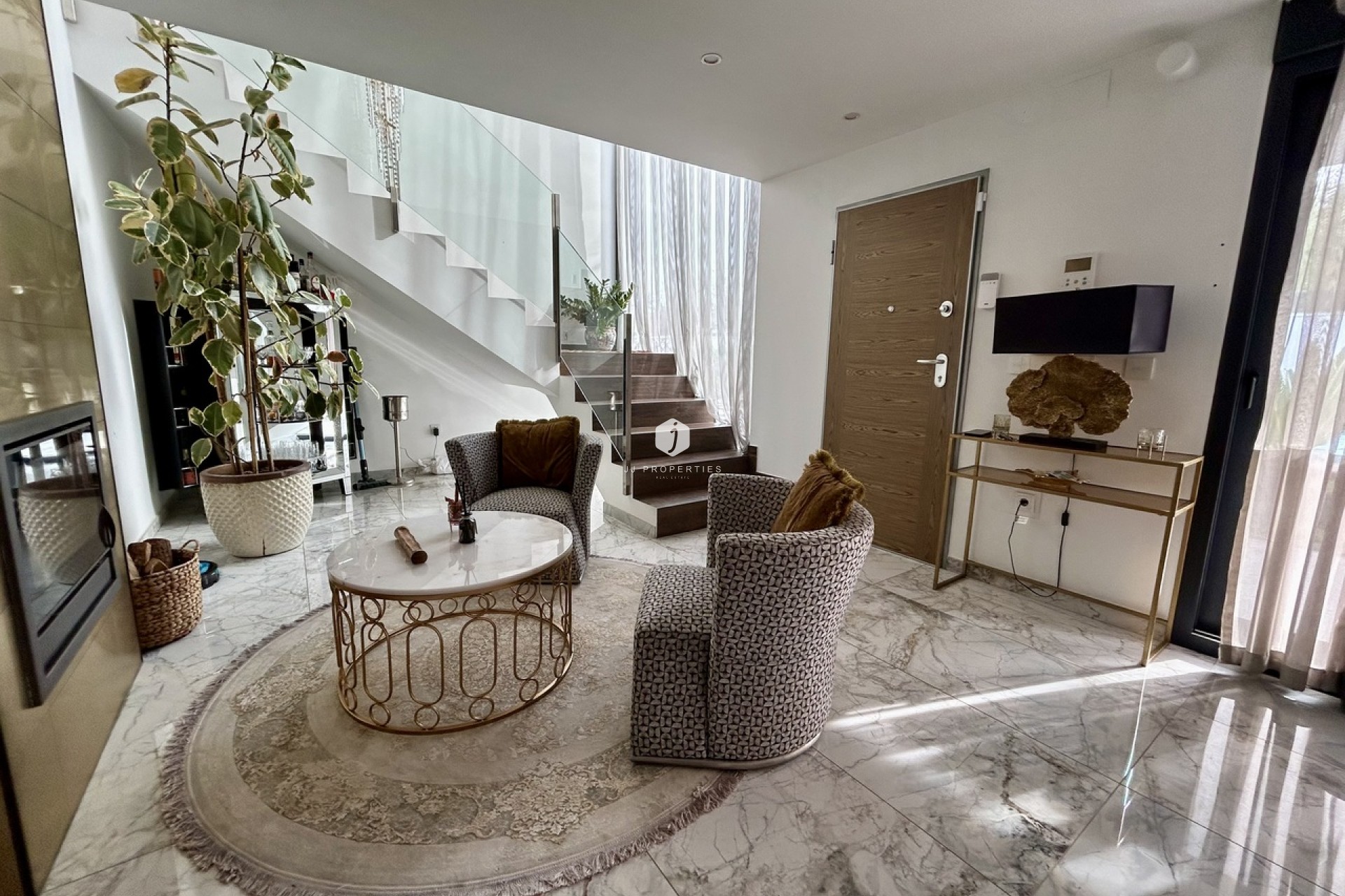 Z drugiej ręki - Villa -
Los Balcones - Costa Blanca