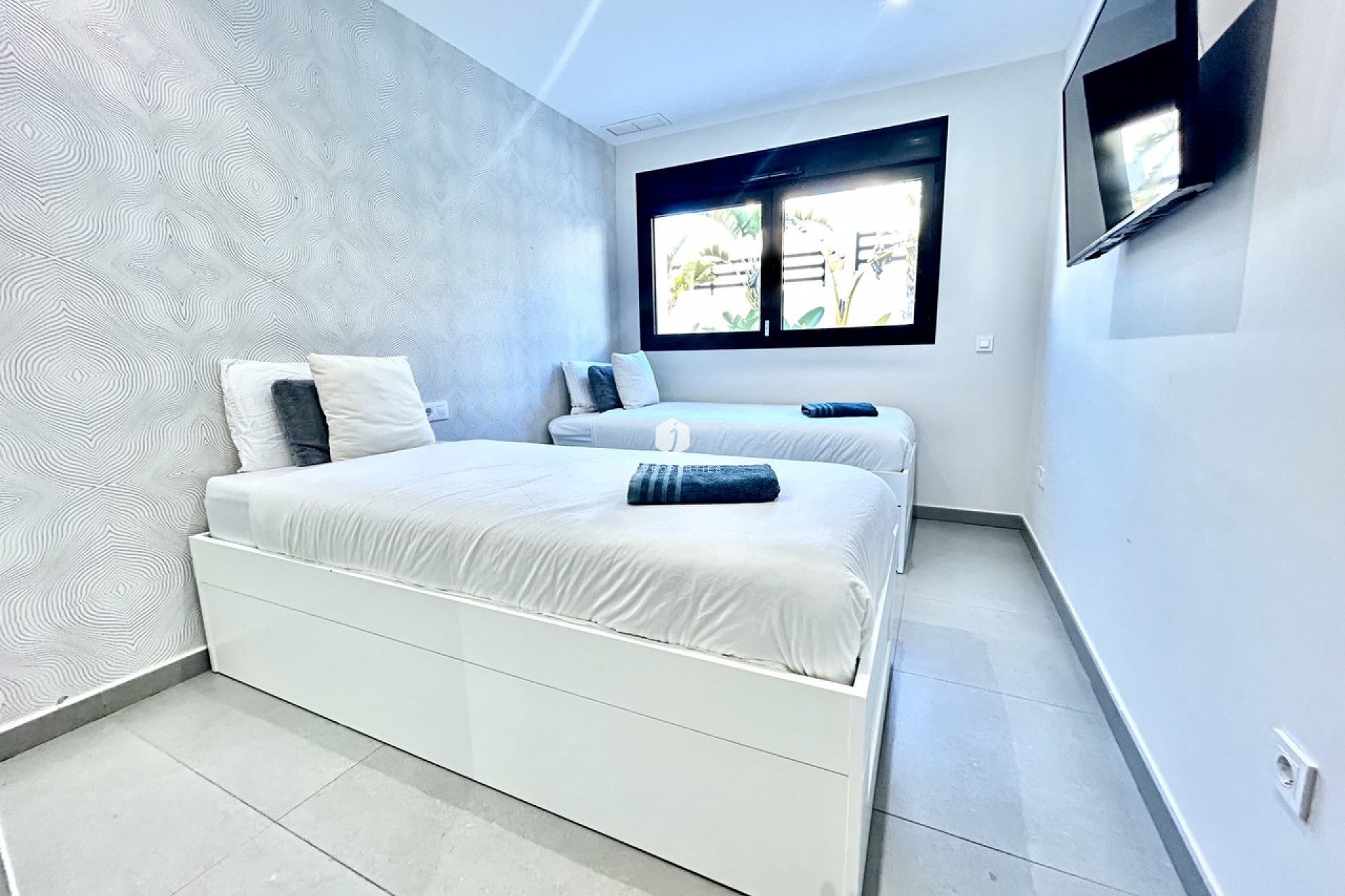 Z drugiej ręki - Villa -
Los Balcones - Costa Blanca