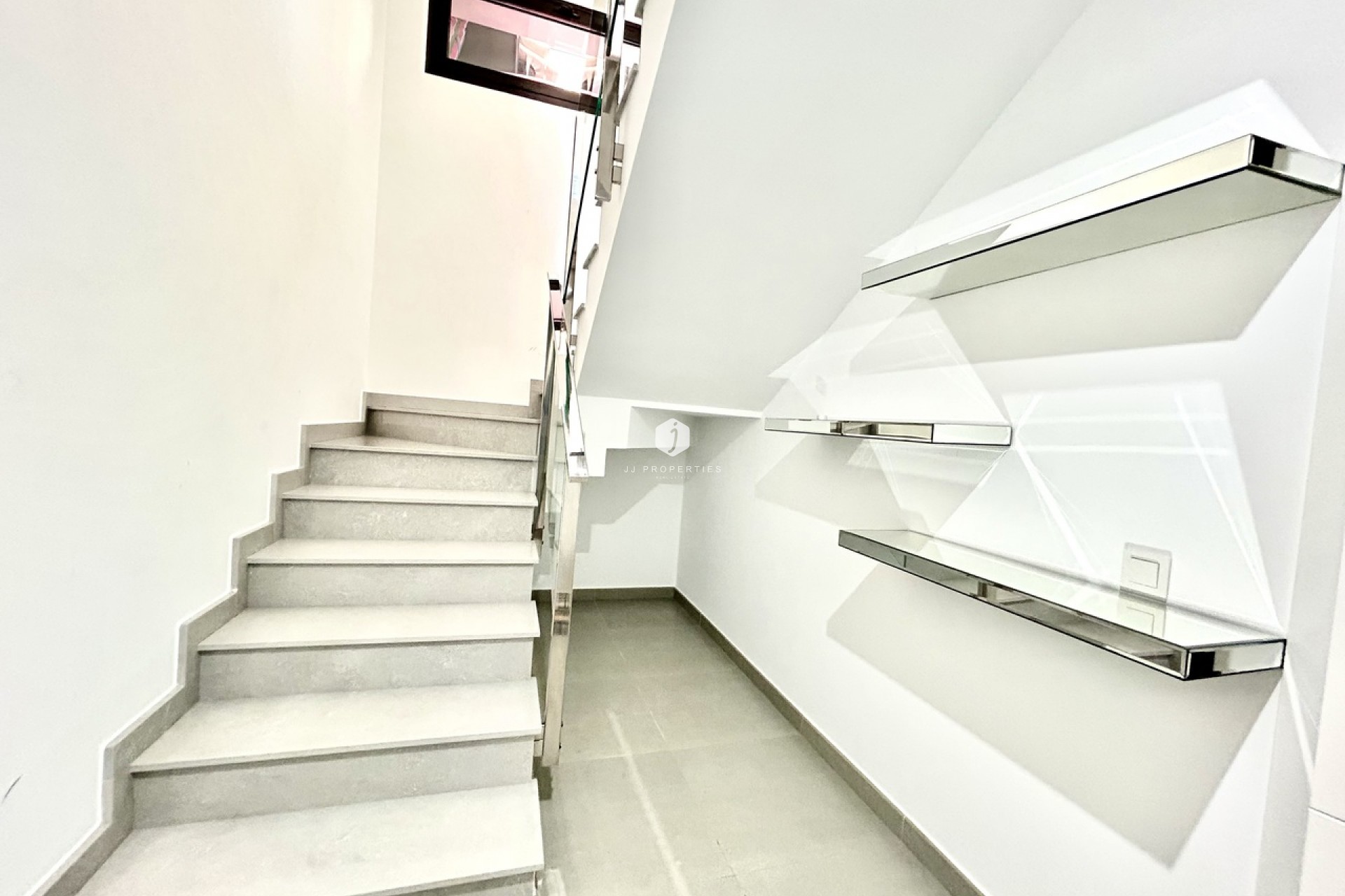 Z drugiej ręki - Villa -
Los Balcones - Costa Blanca