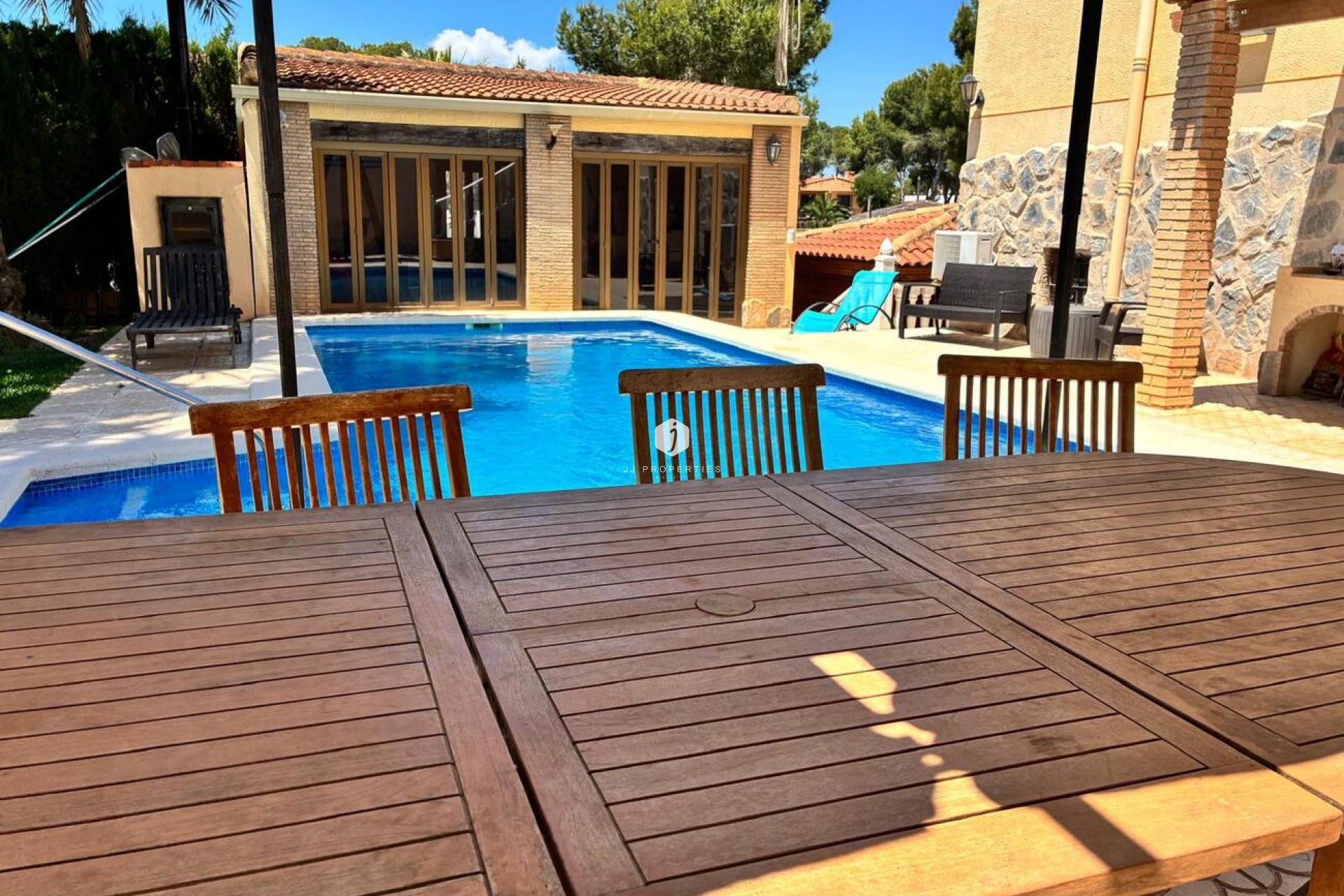 Z drugiej ręki - Villa -
Los Balcones - Costa Blanca