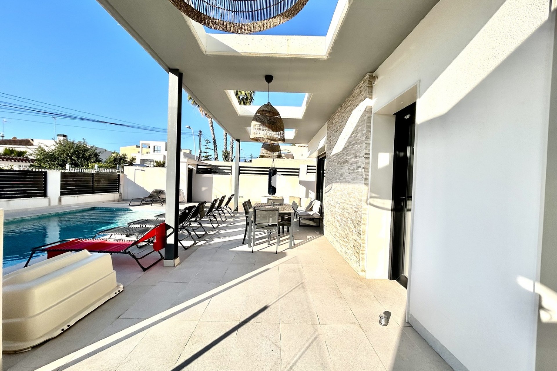Z drugiej ręki - Villa -
Los Balcones - Costa Blanca
