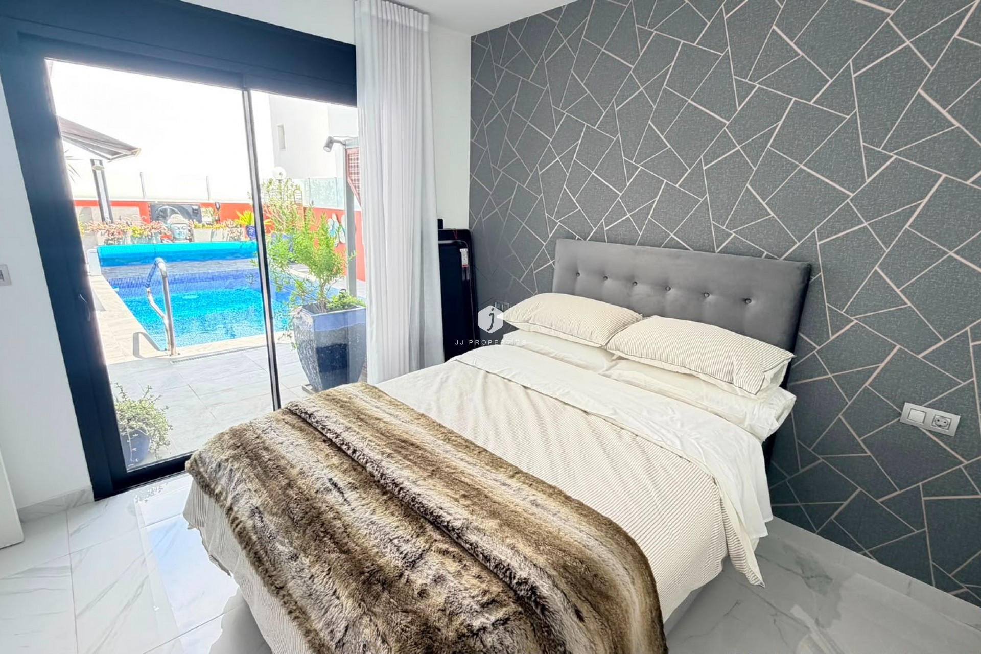 Z drugiej ręki - Villa -
Los Montesinos - Costa Blanca