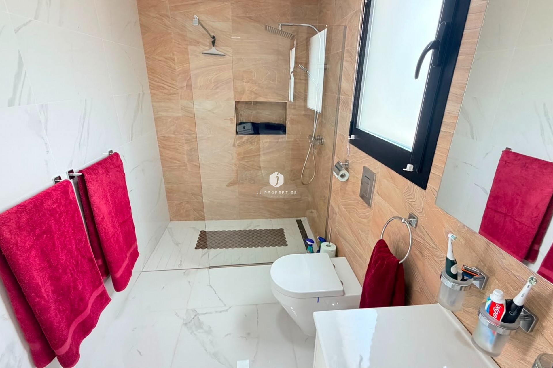 Z drugiej ręki - Villa -
Los Montesinos - Costa Blanca