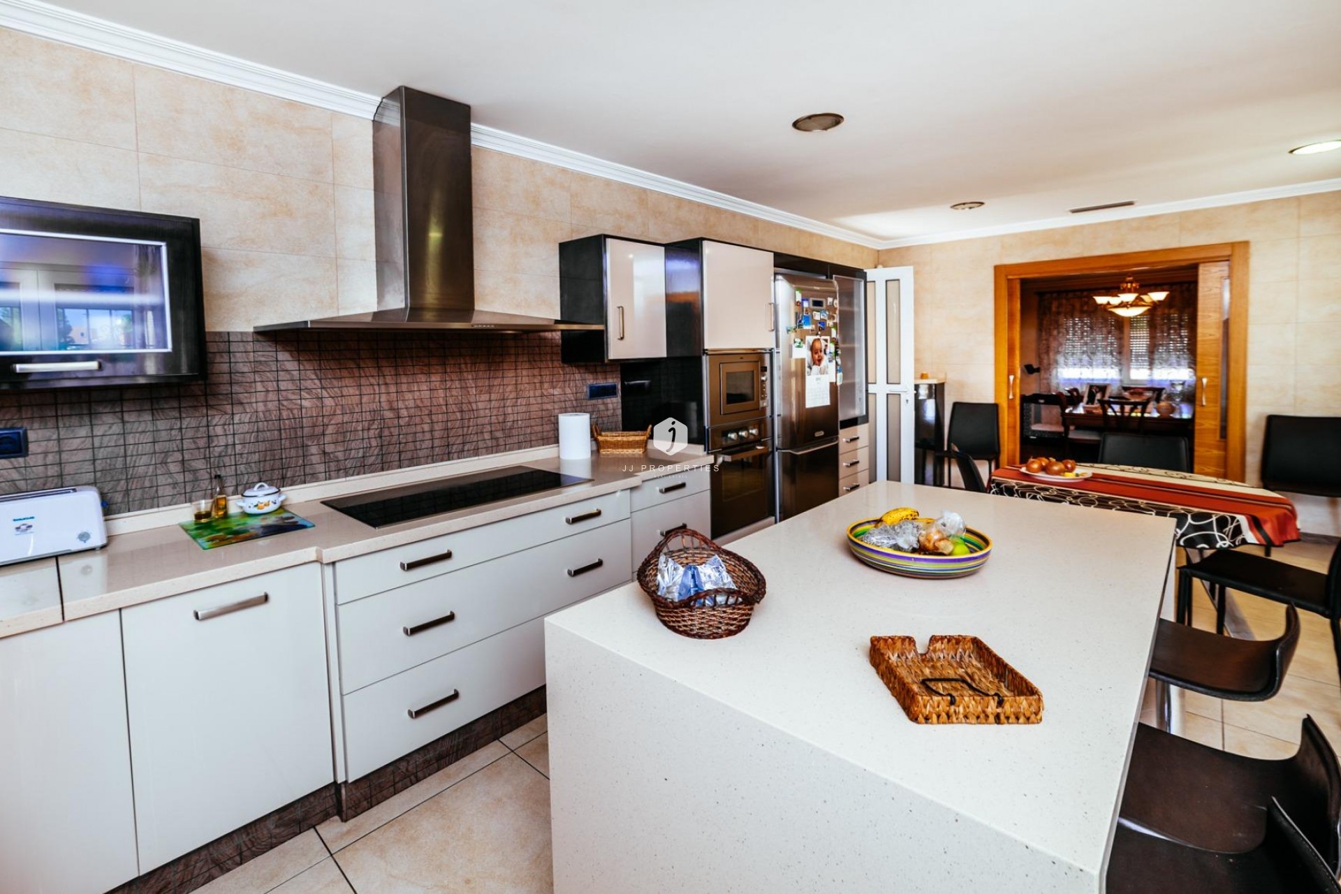 Z drugiej ręki - Villa -
Los Montesinos - Montesinos  Los