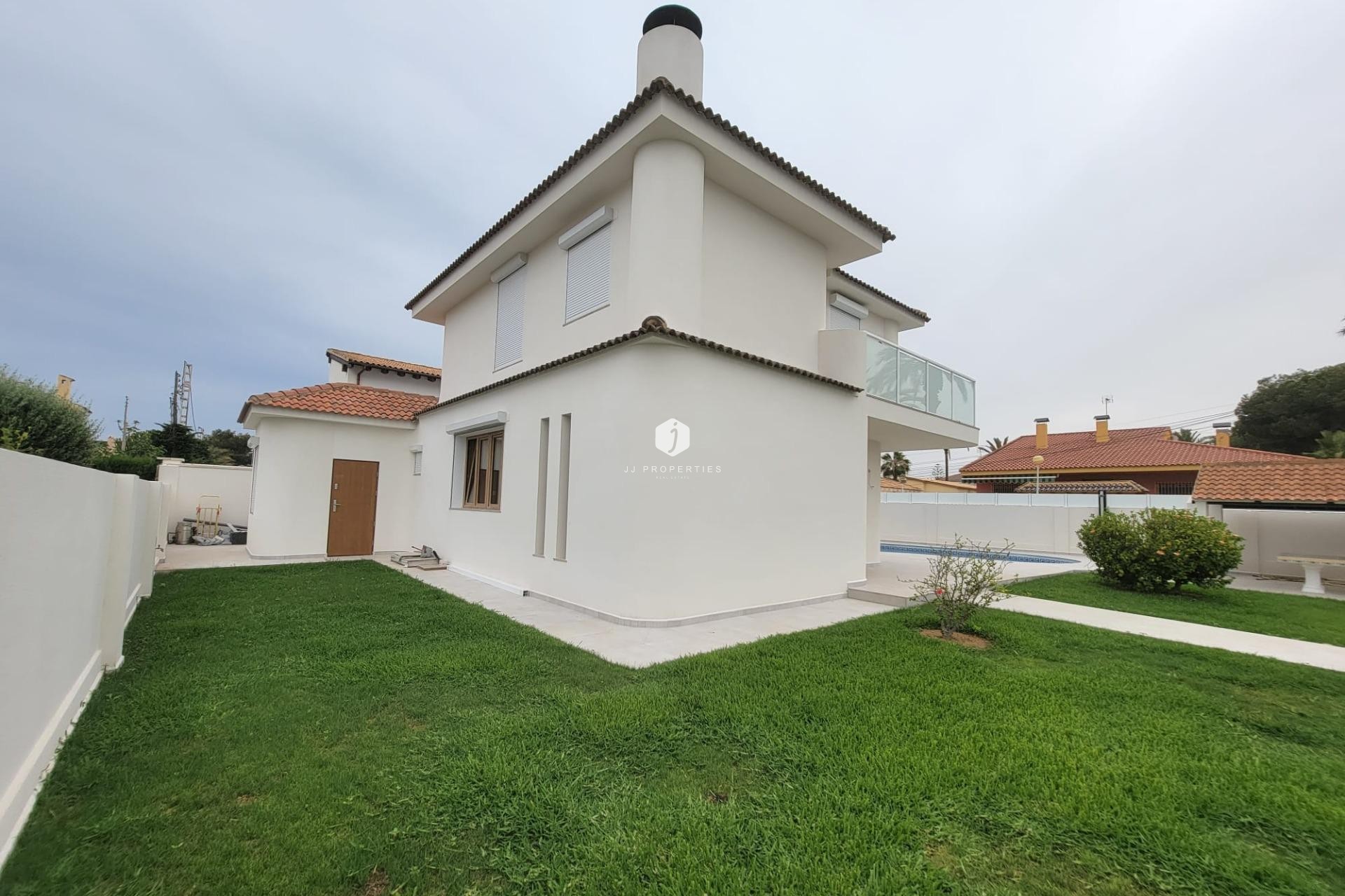 Z drugiej ręki - Villa -
Orihuela Costa - Cabo Roig