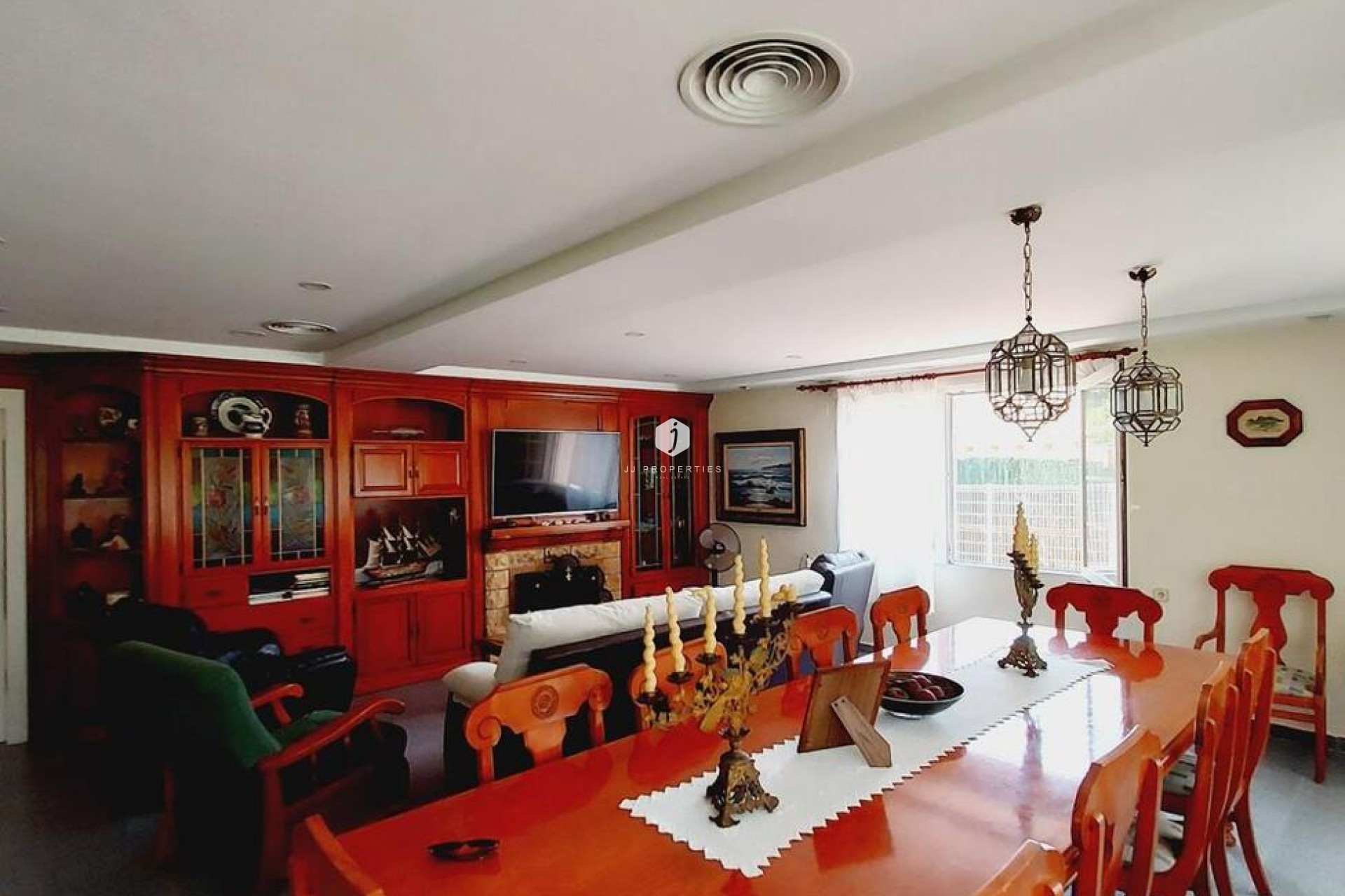 Z drugiej ręki - Villa -
Orihuela Costa - Cabo Roig