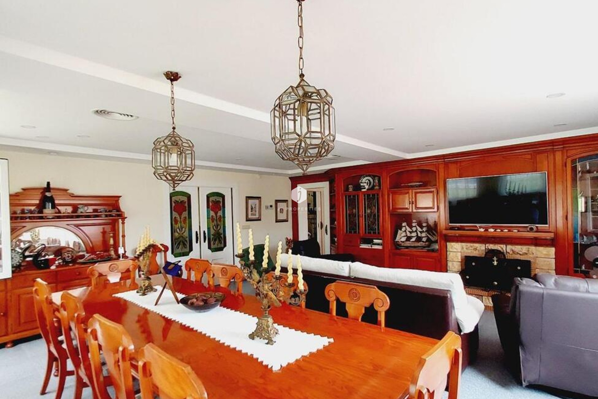 Z drugiej ręki - Villa -
Orihuela Costa - Cabo Roig